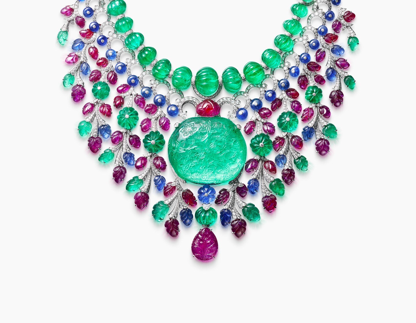 collier/broche, 2016 bague, 2018