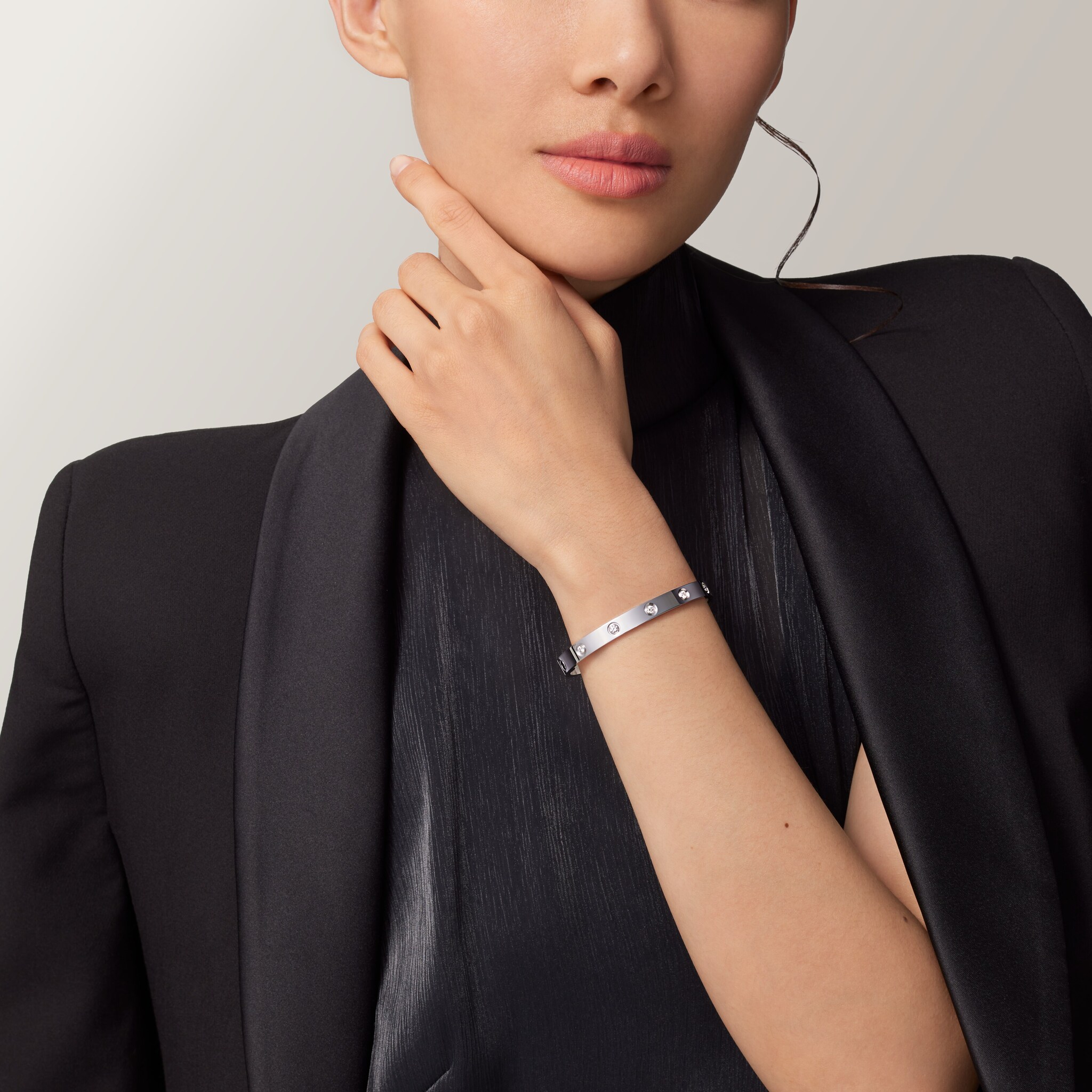 #LOVE# bracelet,single-screw closure, classic model, 10 diamonds