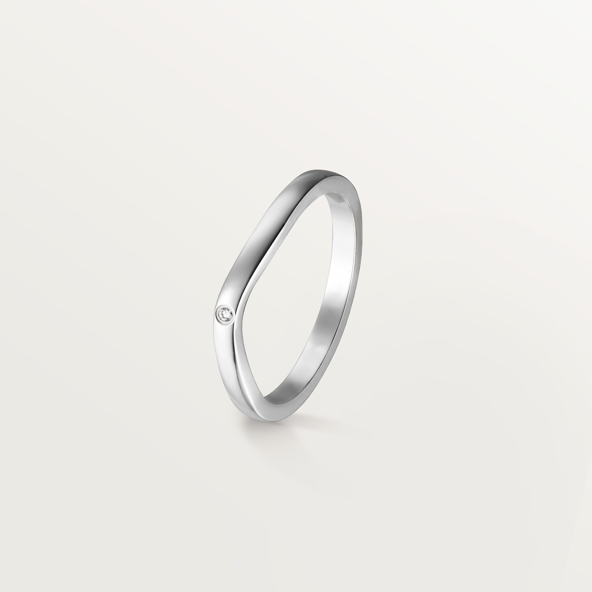 Ballerine wedding band, 2 mm width, 3 diamonds