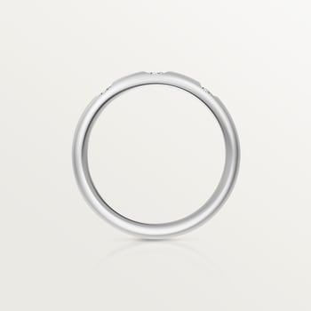 1895 wedding band, 2.6 mm width, 3 diamonds 1895 wedding band, 2.6 mm width, 3 diamonds