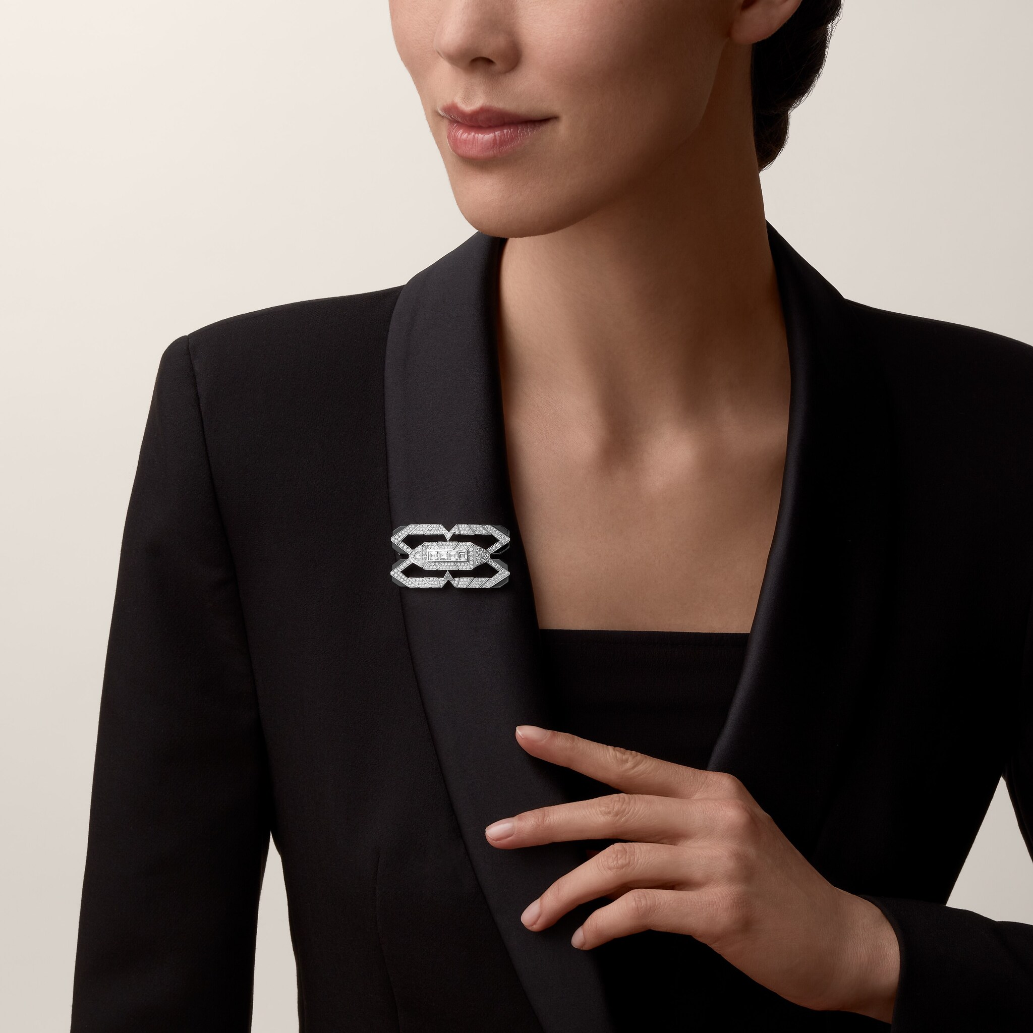 G&eacute;ometrie & Contrastes brooch, onyx, paved