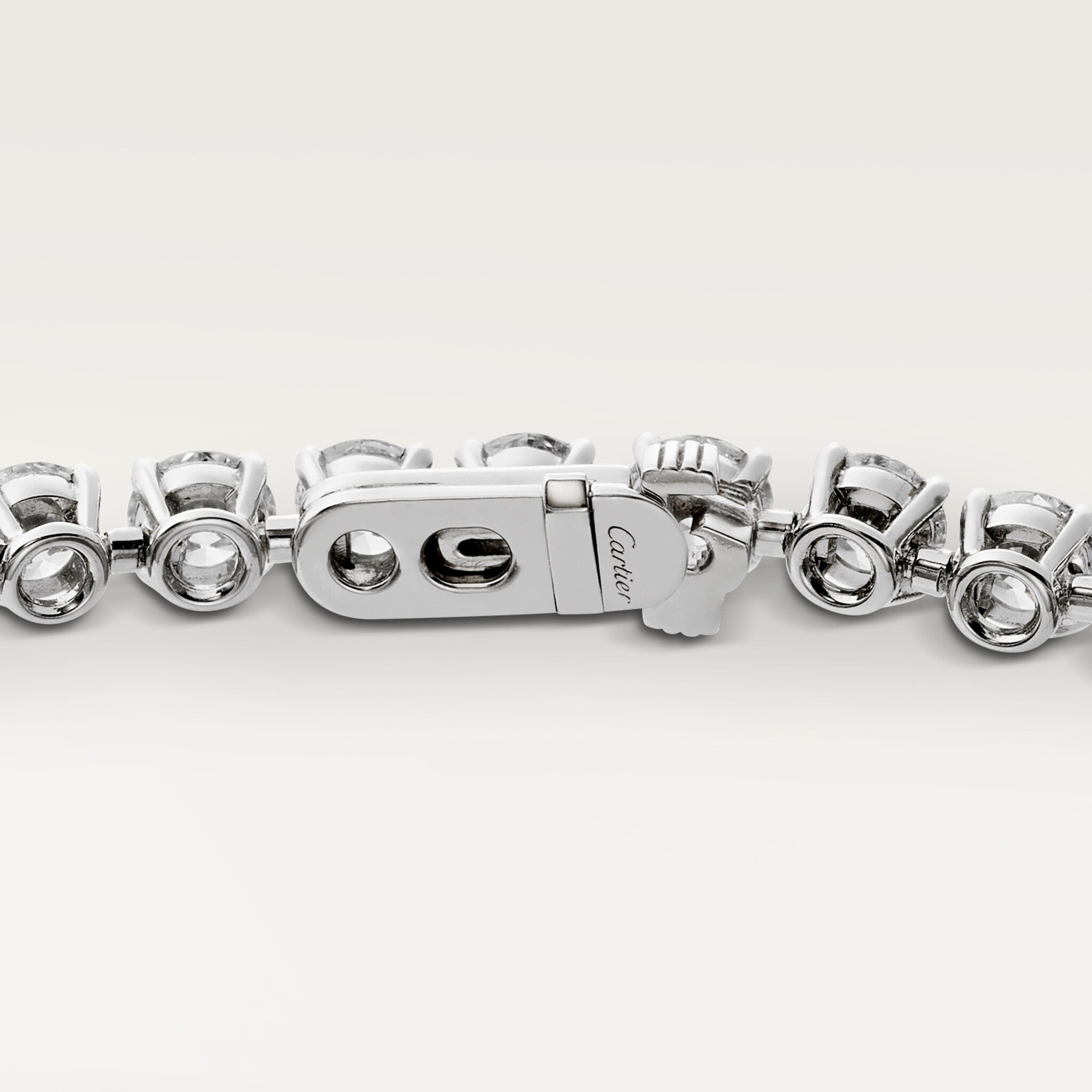 Lignes Essentielles bracelet, brilliant-cut diamonds