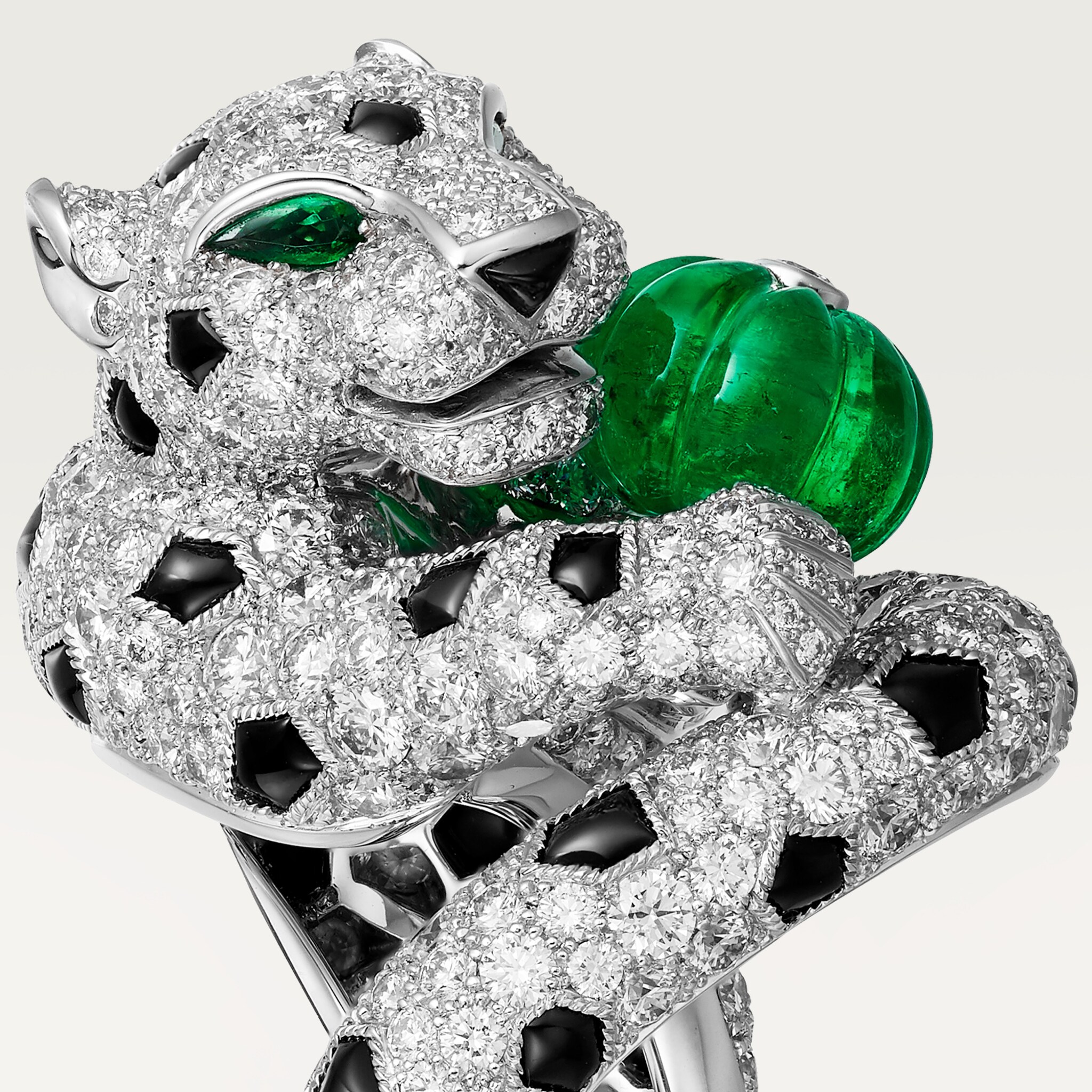 Panth&egrave;re de Cartier ring, melon-cut emerald, paved