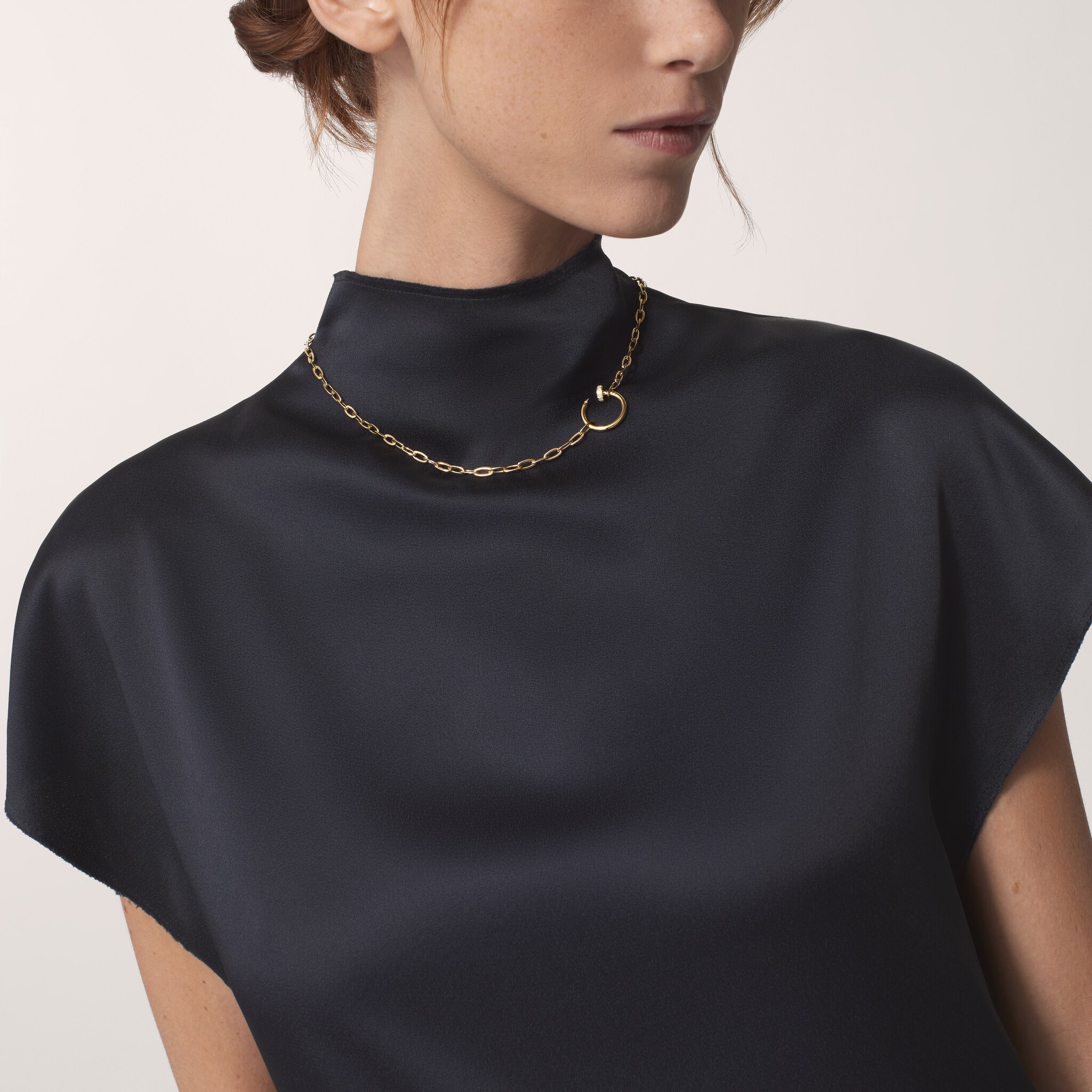 Juste un Clou necklace, diamonds