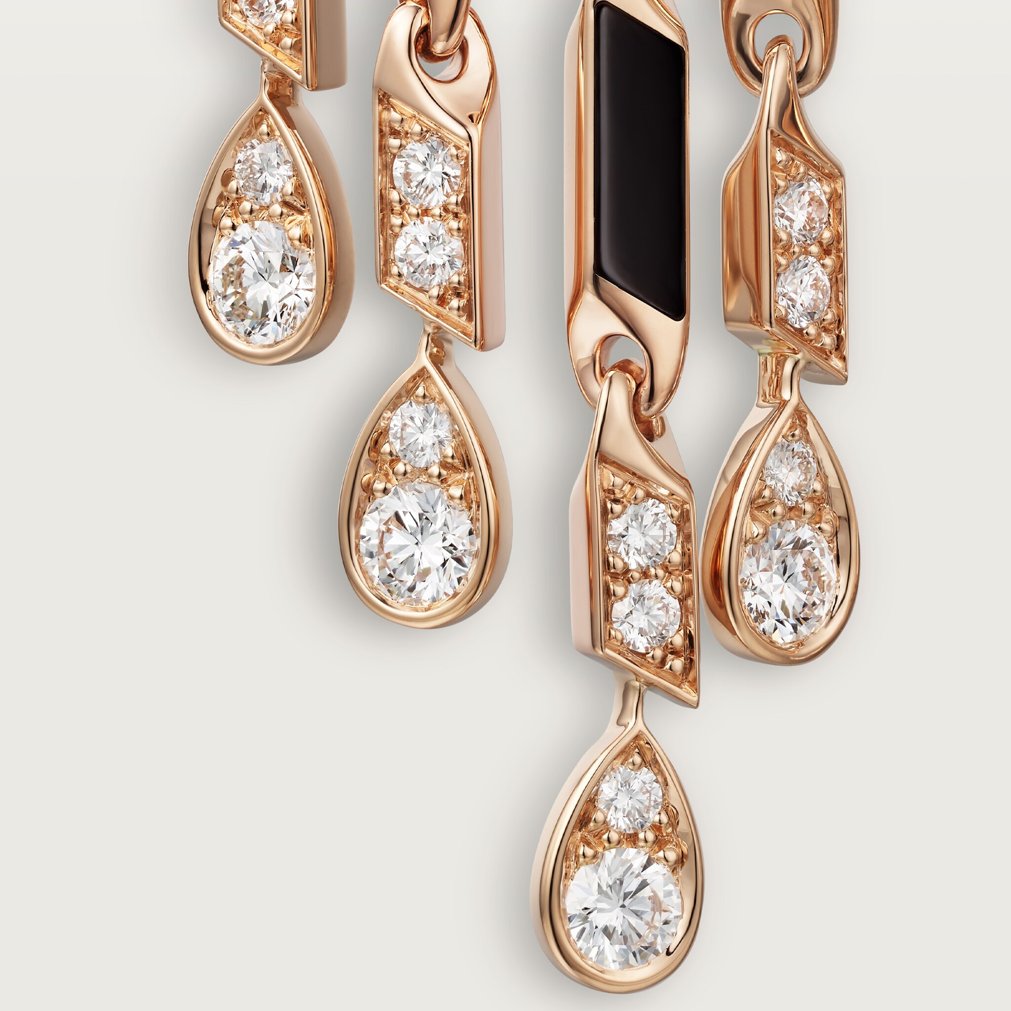 Panth&egrave;re de Cartier earrings, small model, paved