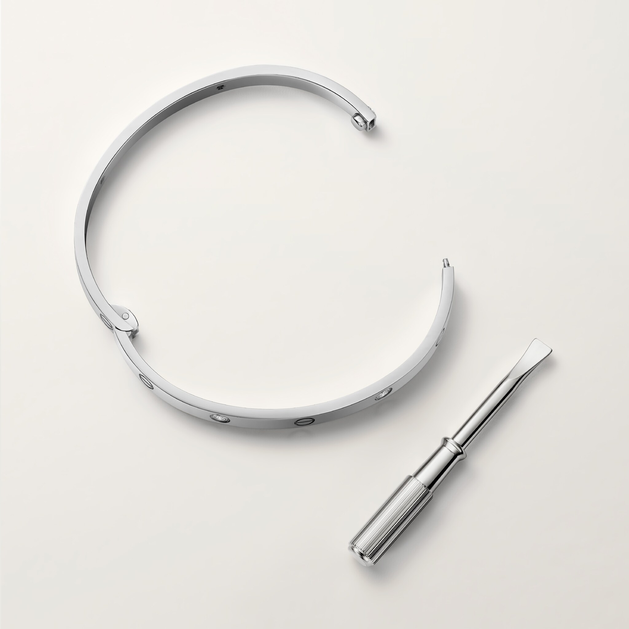 #LOVE# bracelet, medium model, 4 diamonds, image 6