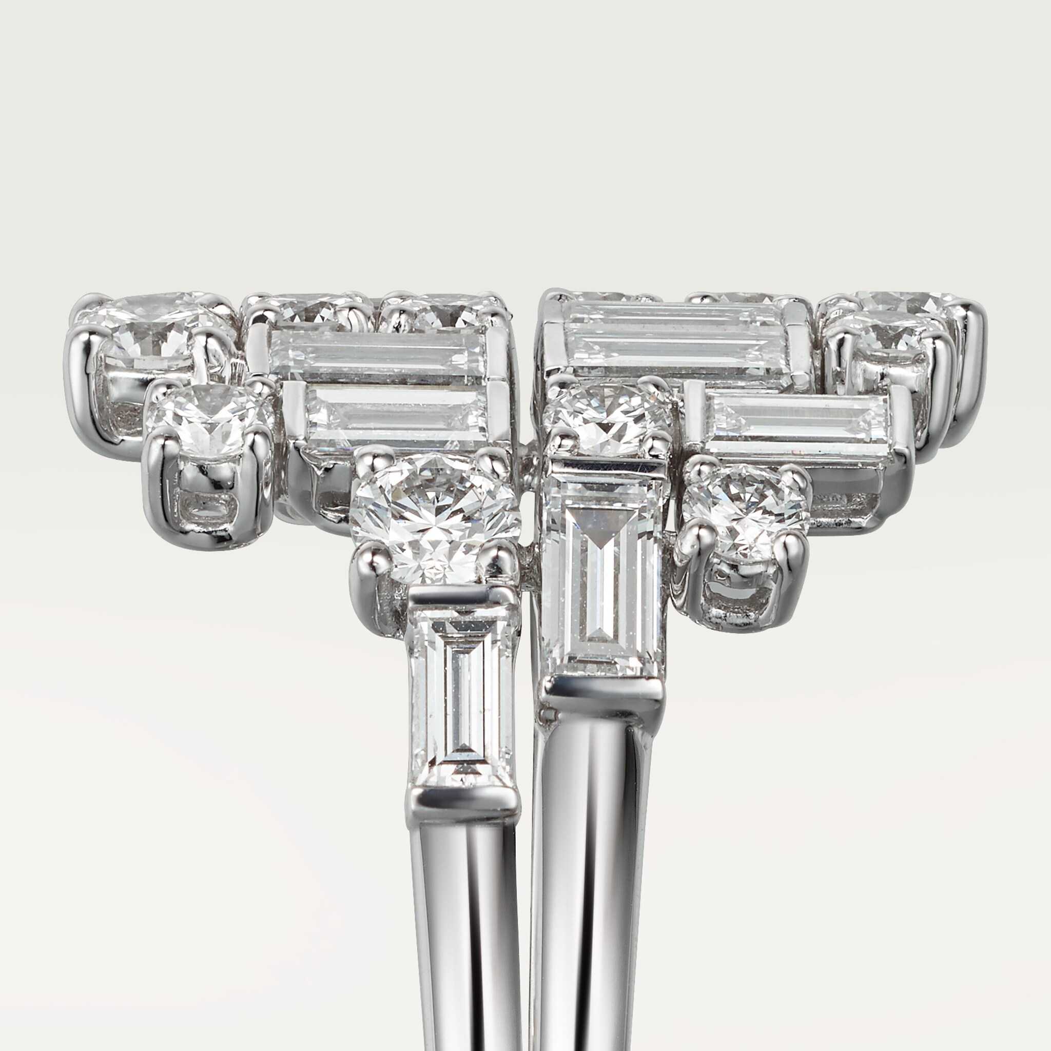 Reflection de Cartier ring, diamonds, image 9