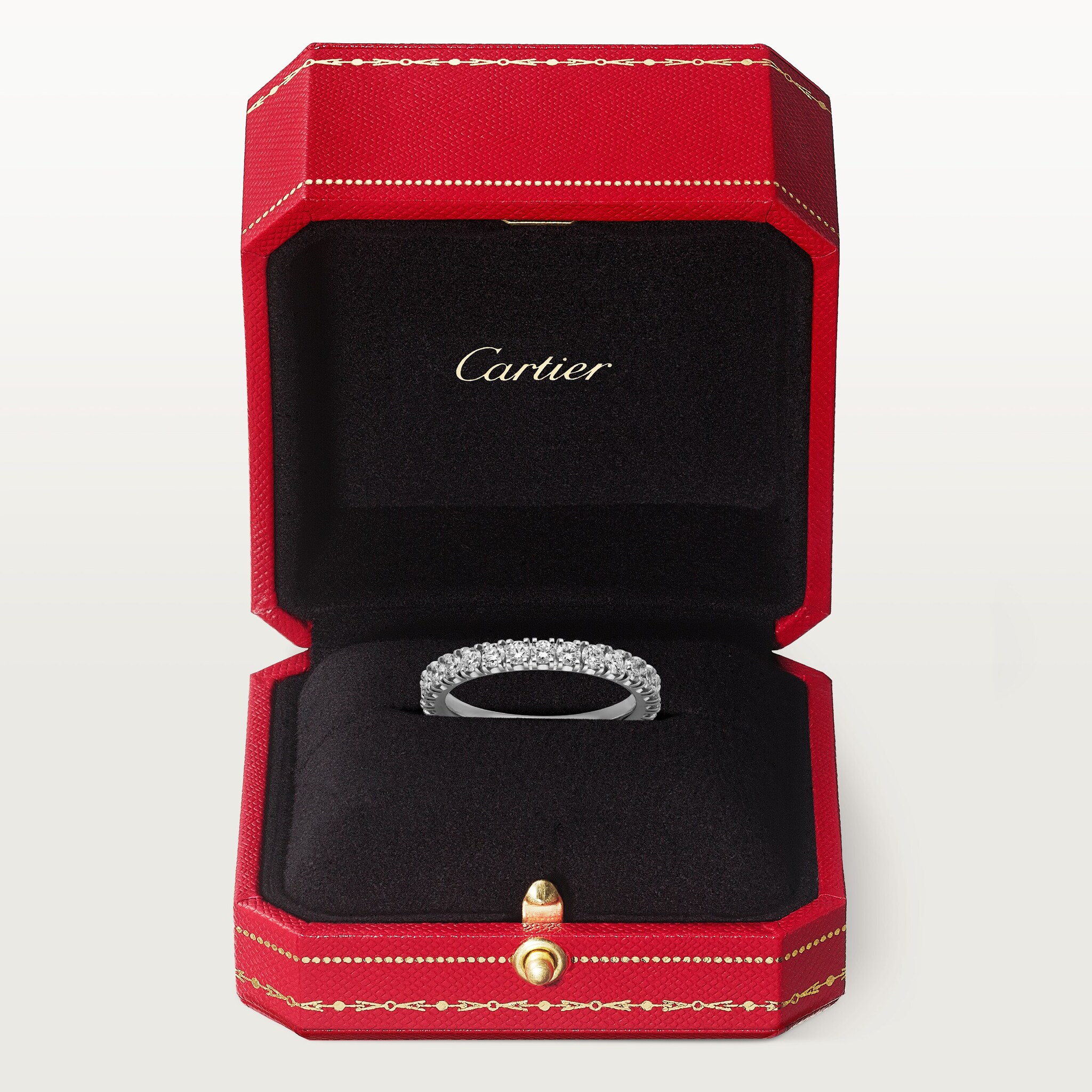 Etincelle de Cartier wedding band, 2.6 mm width, paved