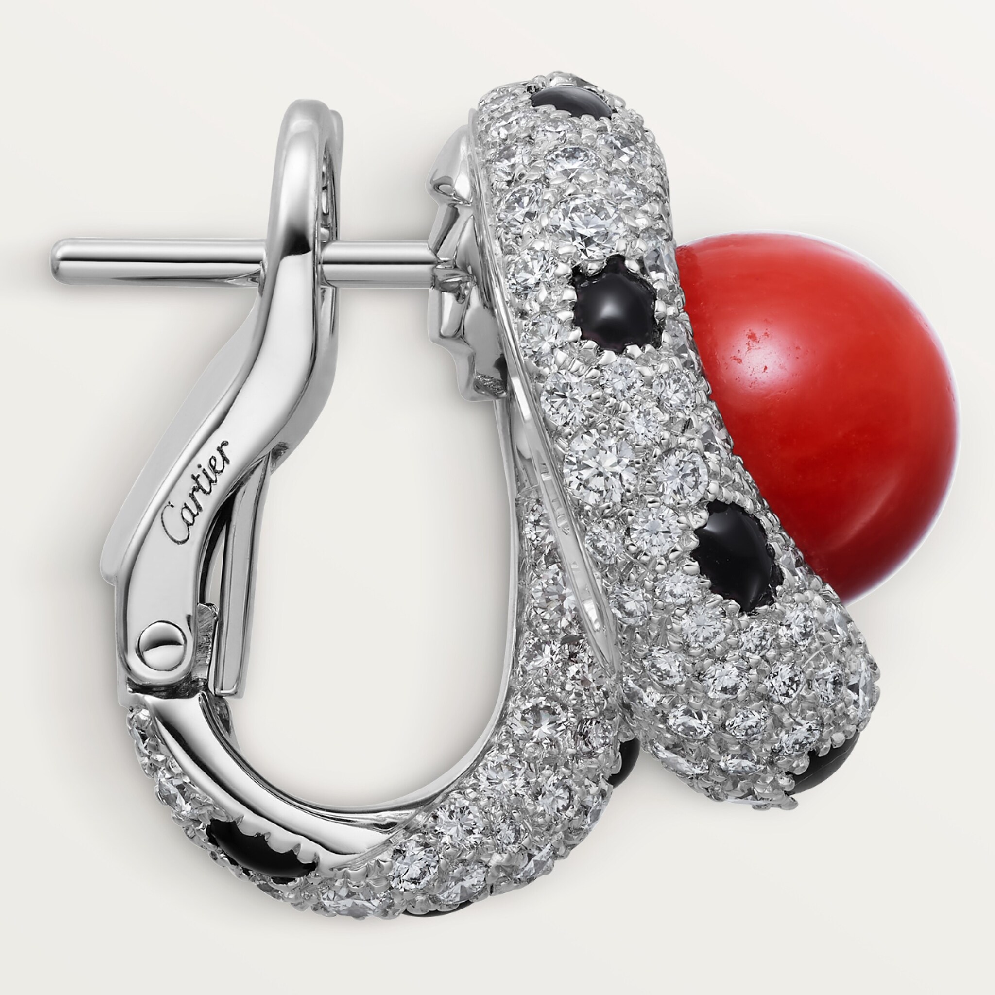 Panth&egrave;re de Cartier stud earrings, coral, paved 
