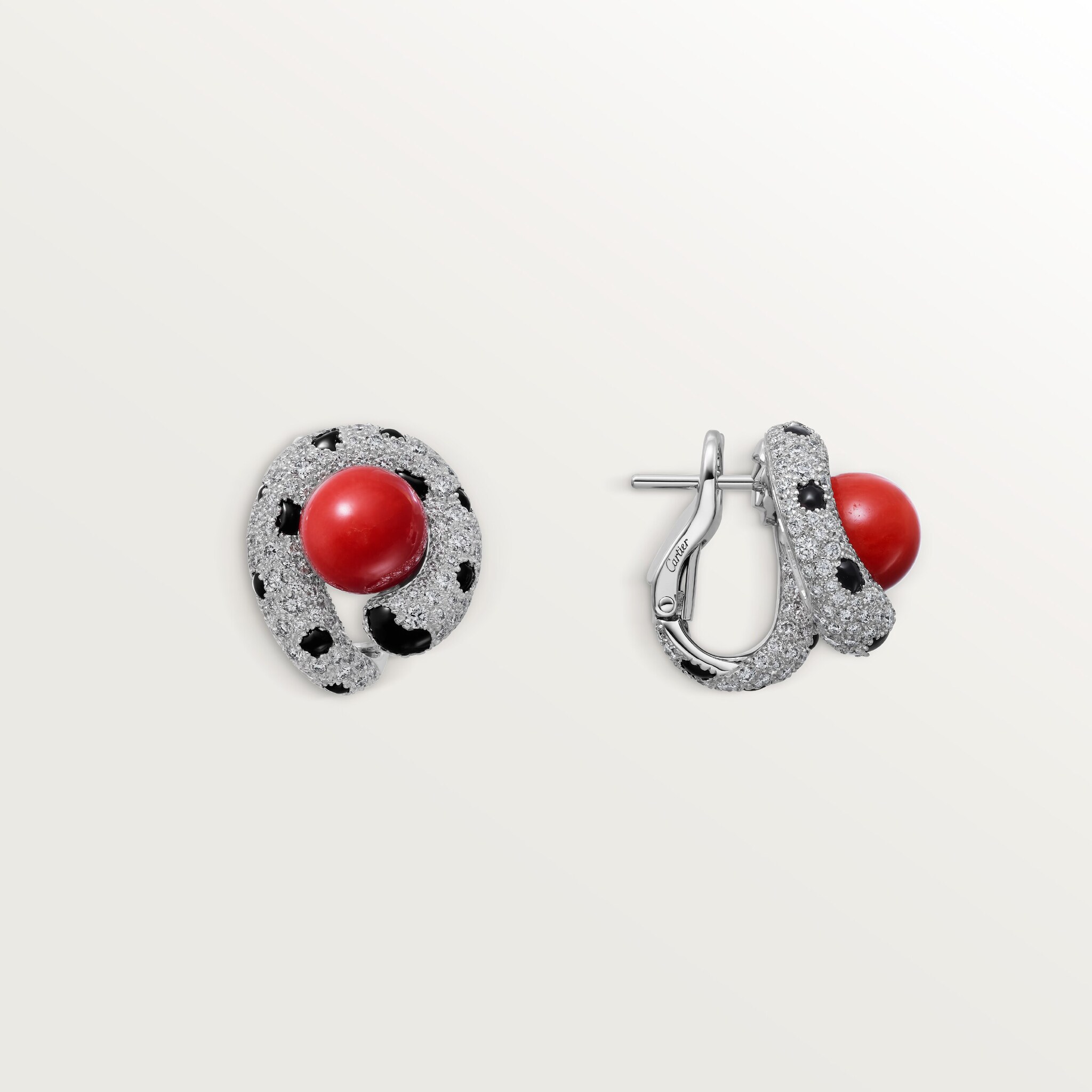 Panth&egrave;re de Cartier stud earrings, coral, paved 
