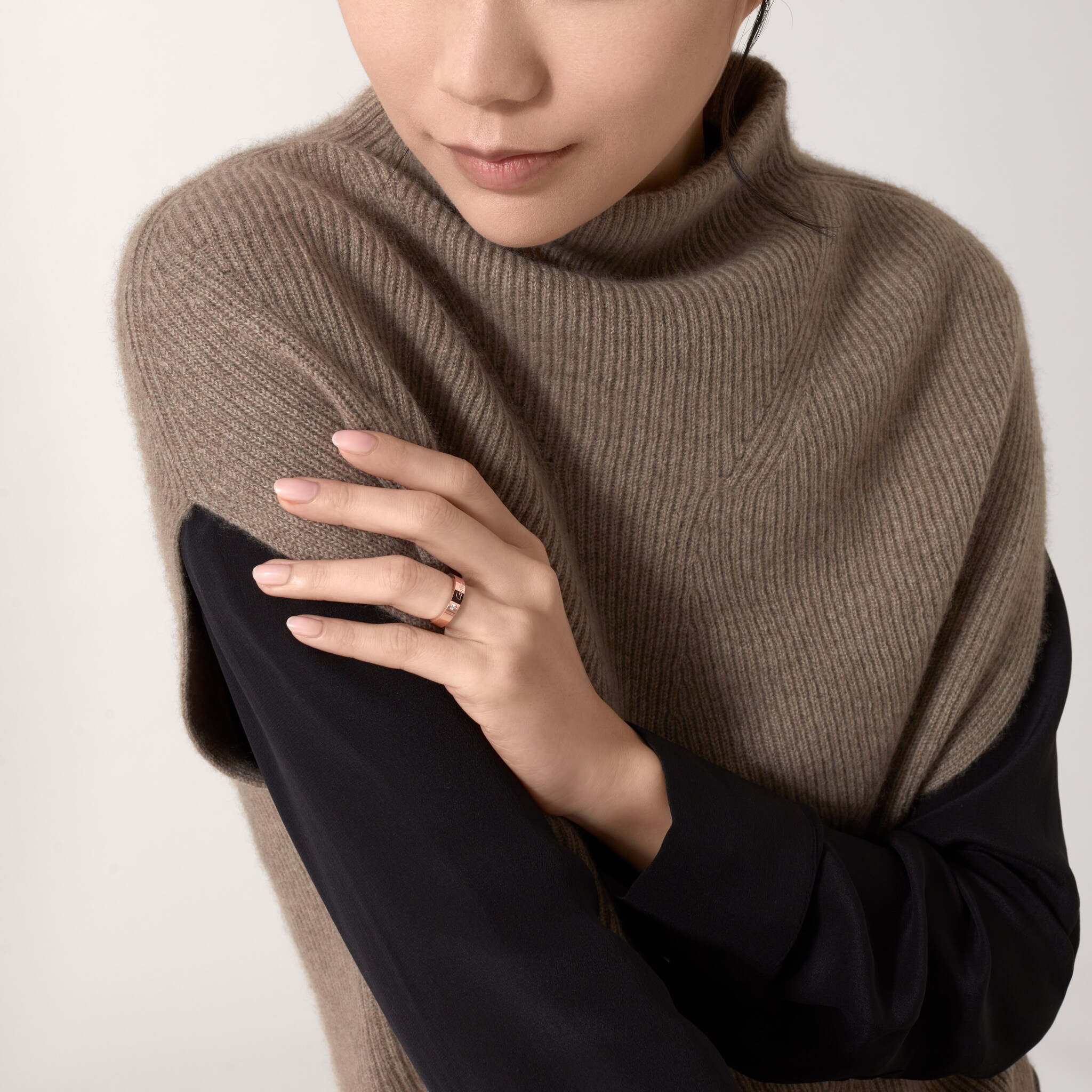 C de Cartier wedding ring, 4 mm width, 1 diamond, image 2