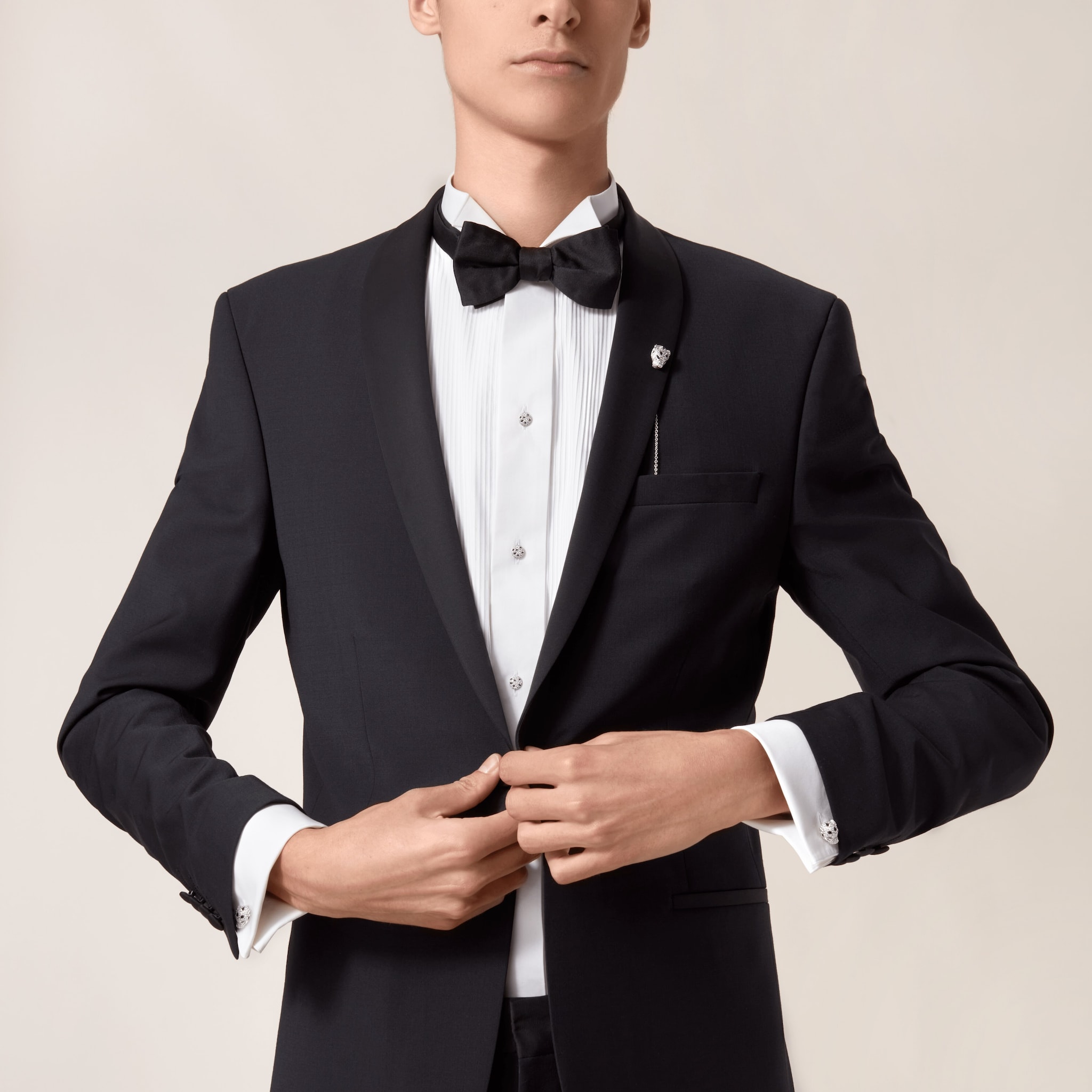 Panth&egrave;re de Cartier shirt studs