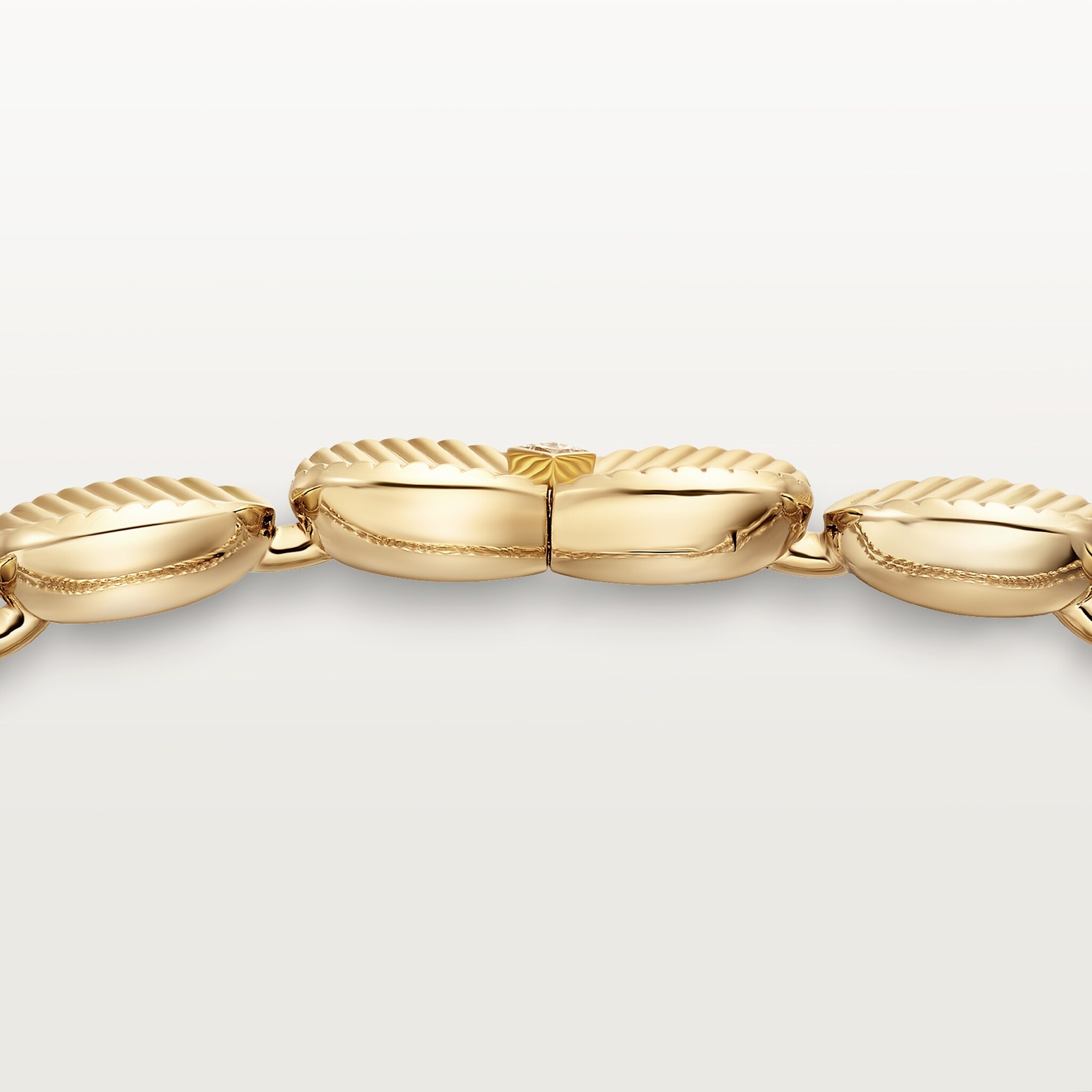 Grain de Caf&eacute; necklace, semi-paved