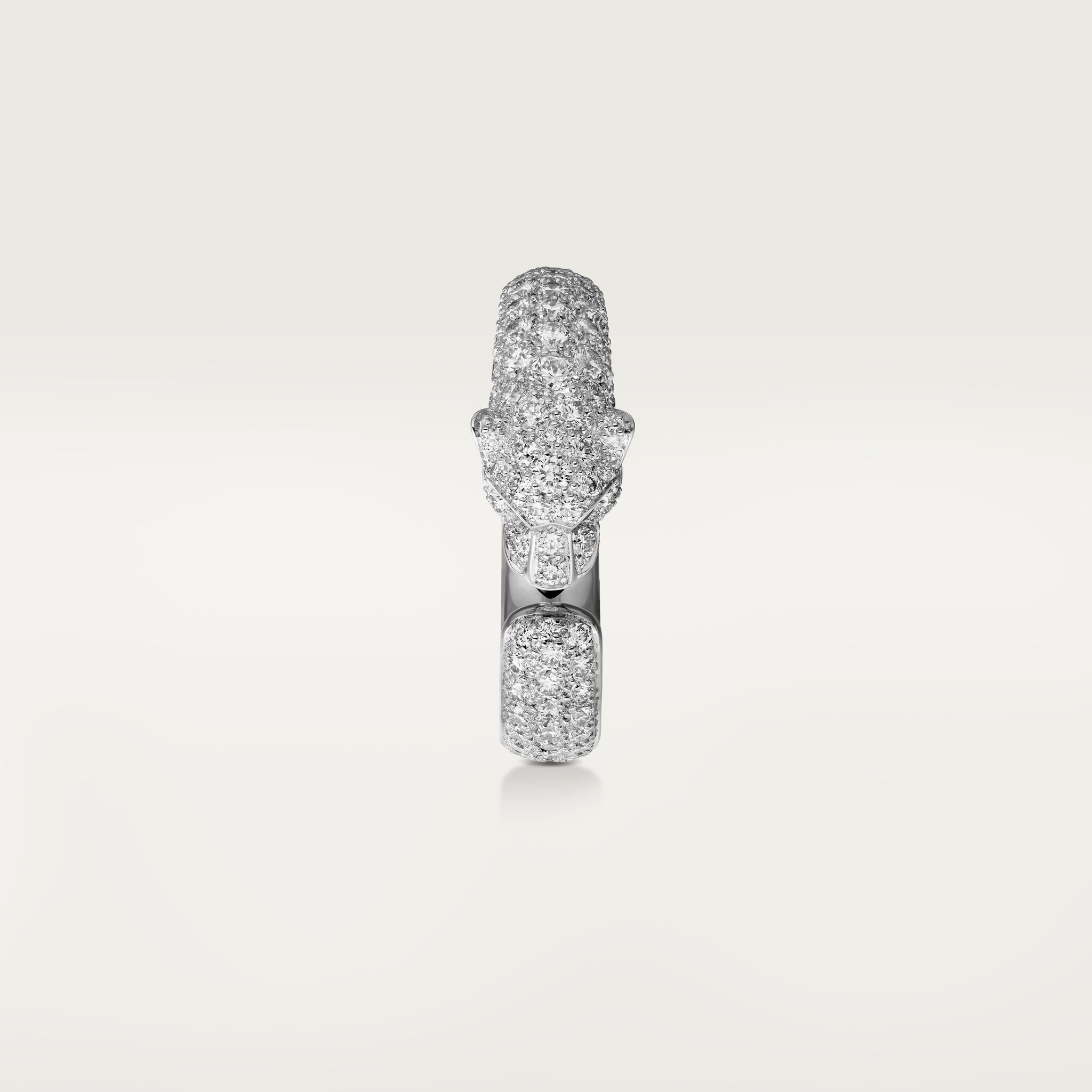 Panth&egrave;re de Cartier ring, small model, paved