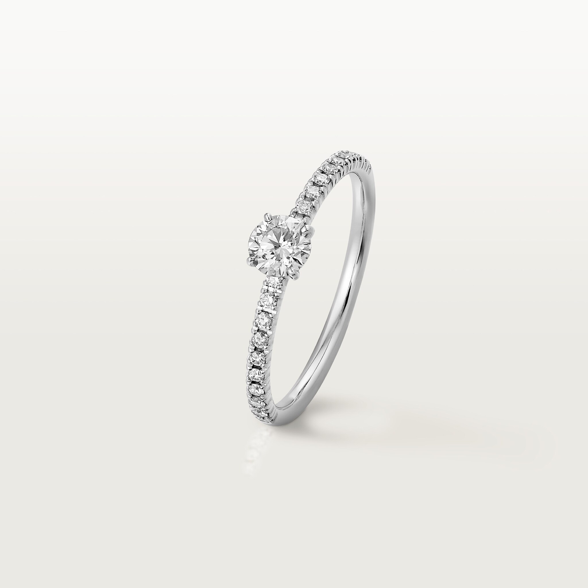 Etincelle de Cartier solitaire, brilliant-cut diamond, paved 