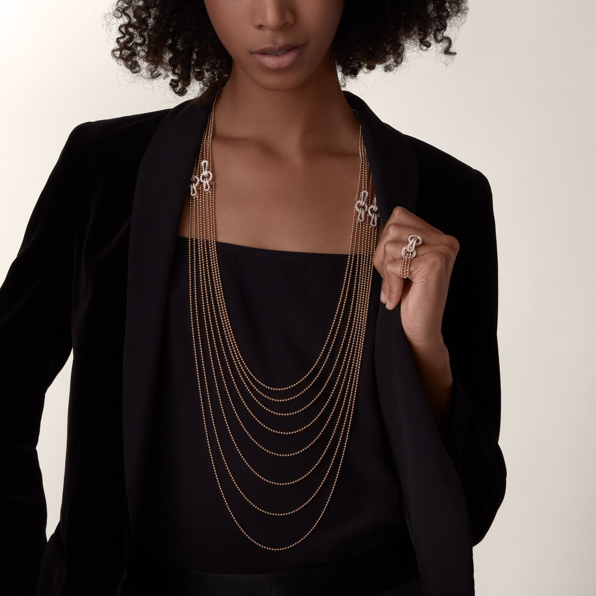 Agrafe ring, half-paved