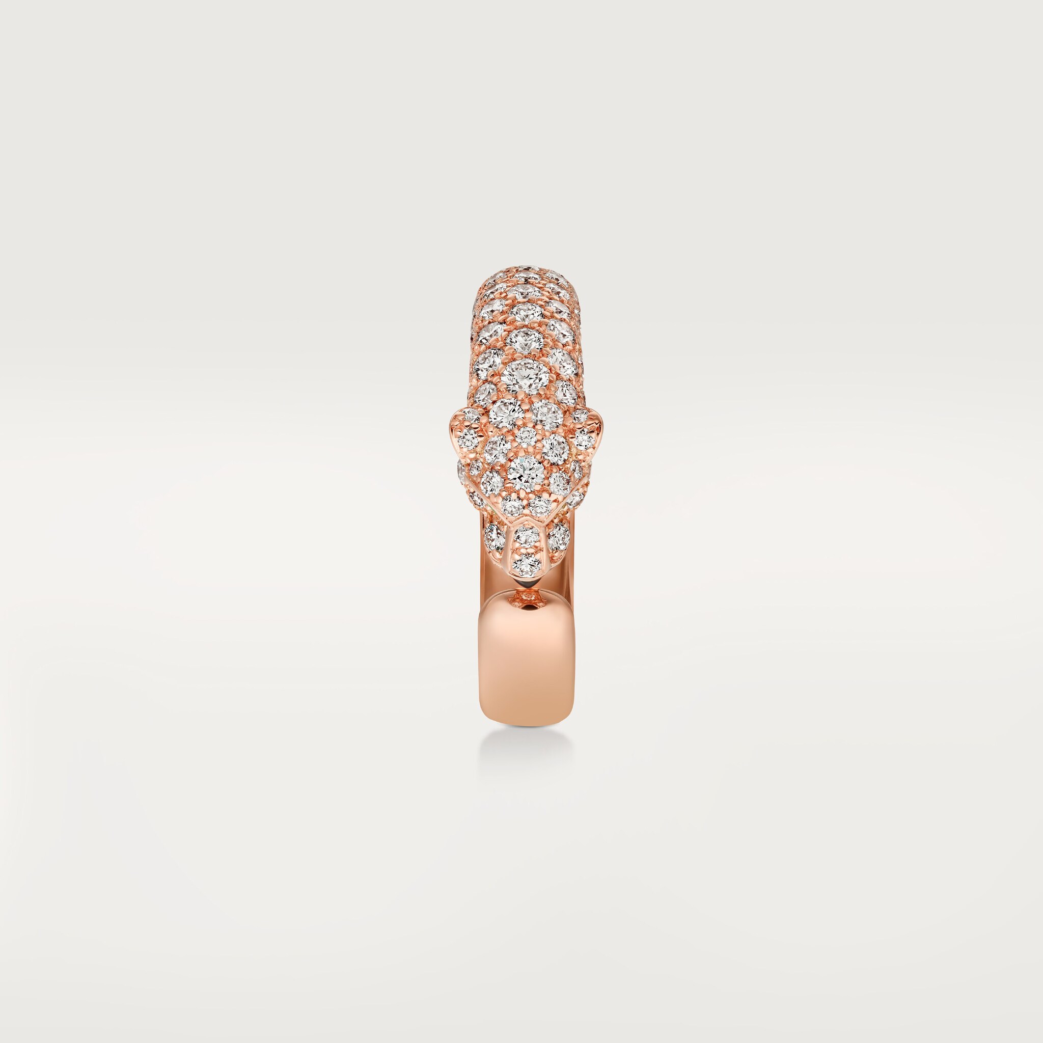 Panth&egrave;re de Cartier ring, small model, half-paved, image 6