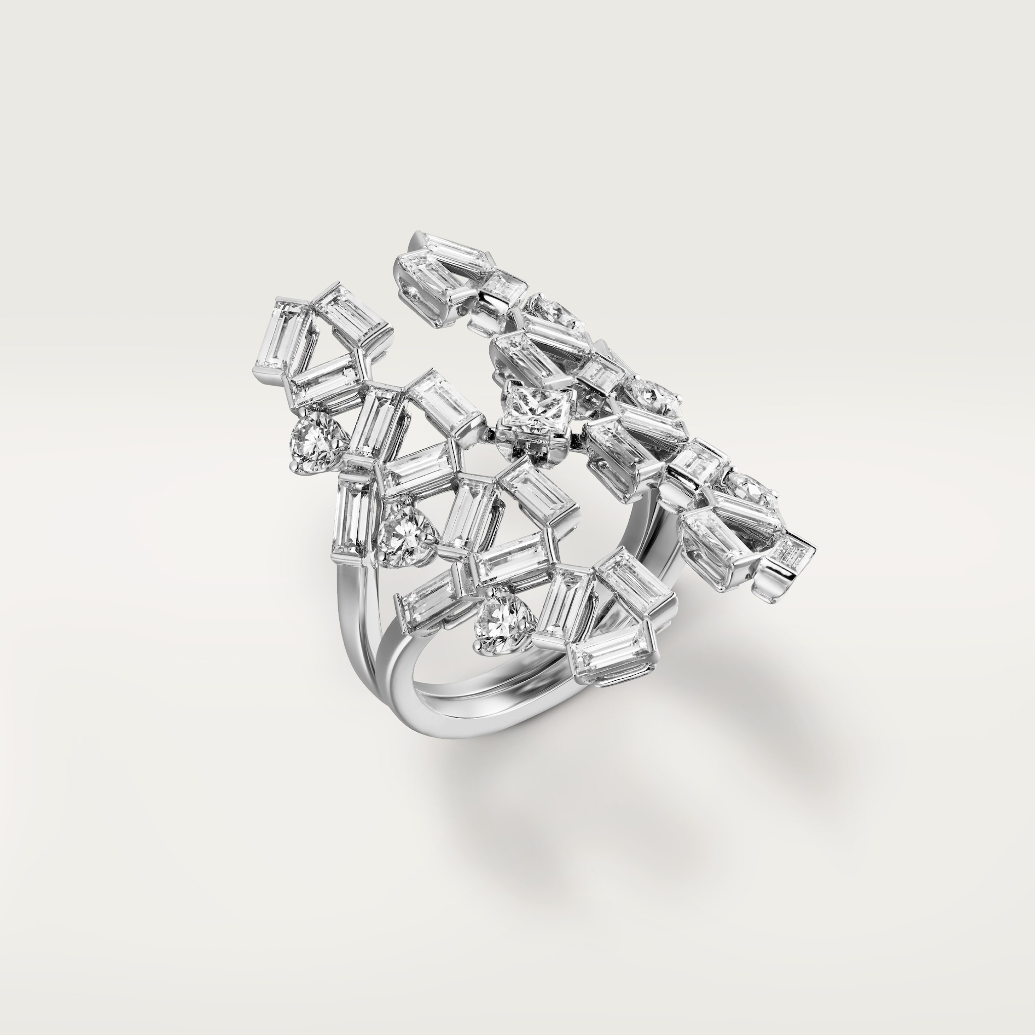 Reflection de Cartier ring, diamonds