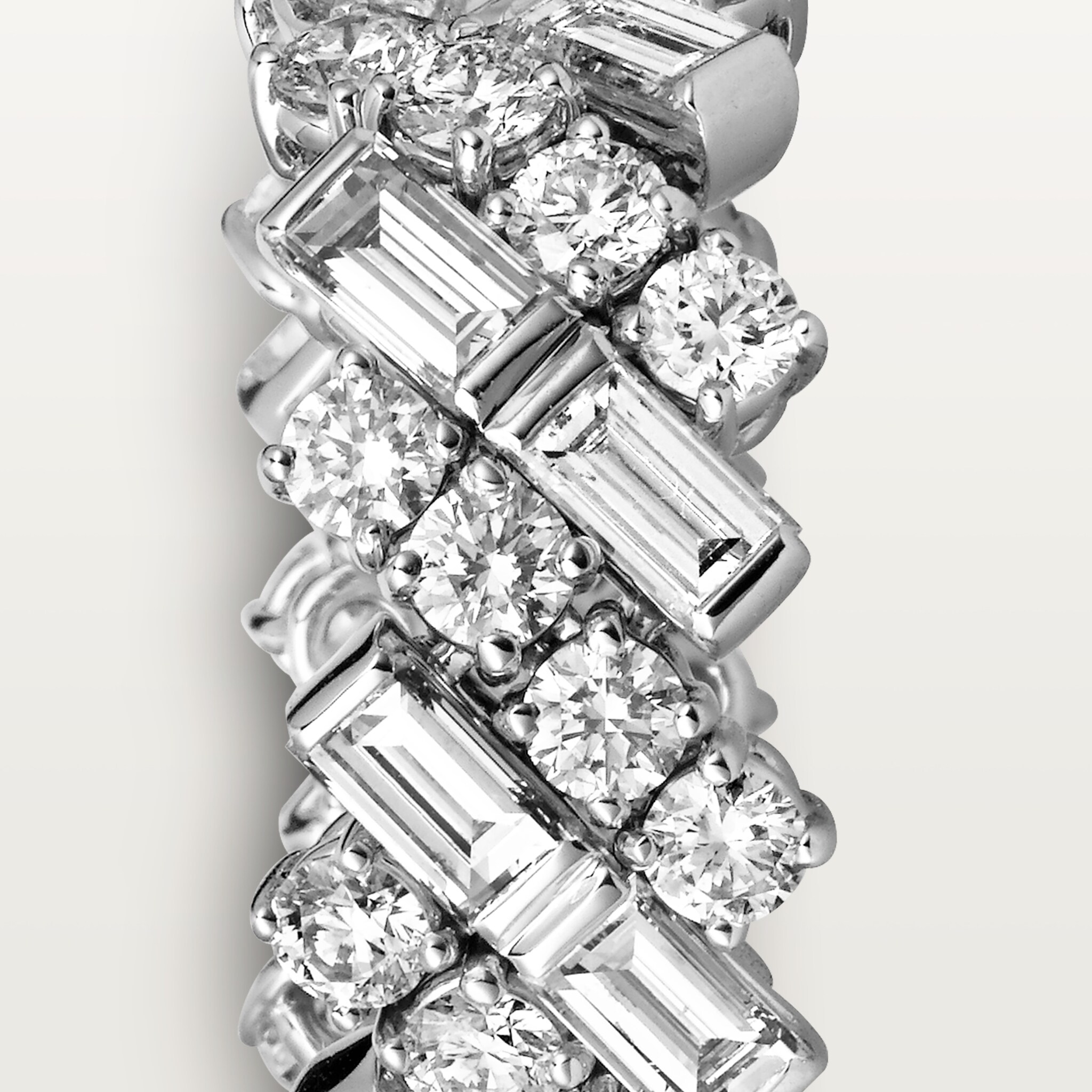 Reflection de Cartier wedding band, diamonds, image 5