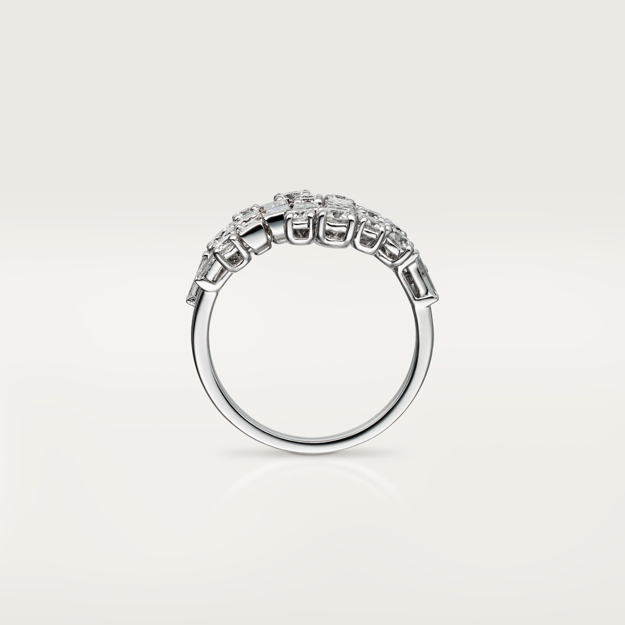 Reflection de Cartier ring, diamonds
