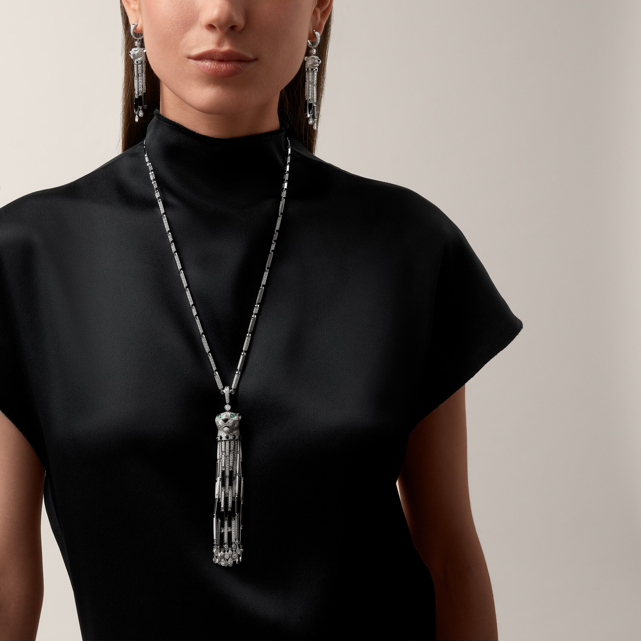Panth&egrave;re de Cartier long necklace, onyx, multi-wear, large model, paved 