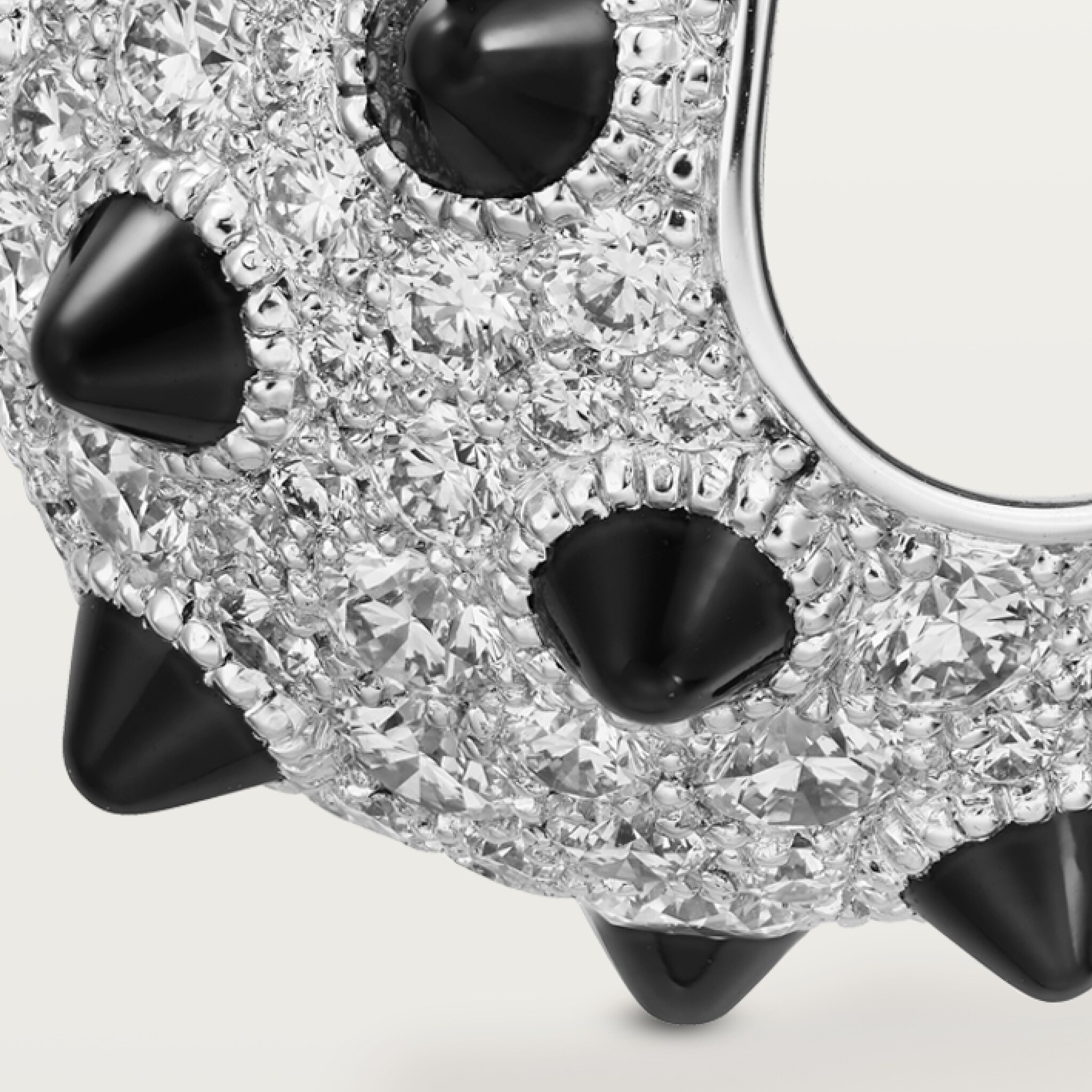 Clash[Un]limited single earring