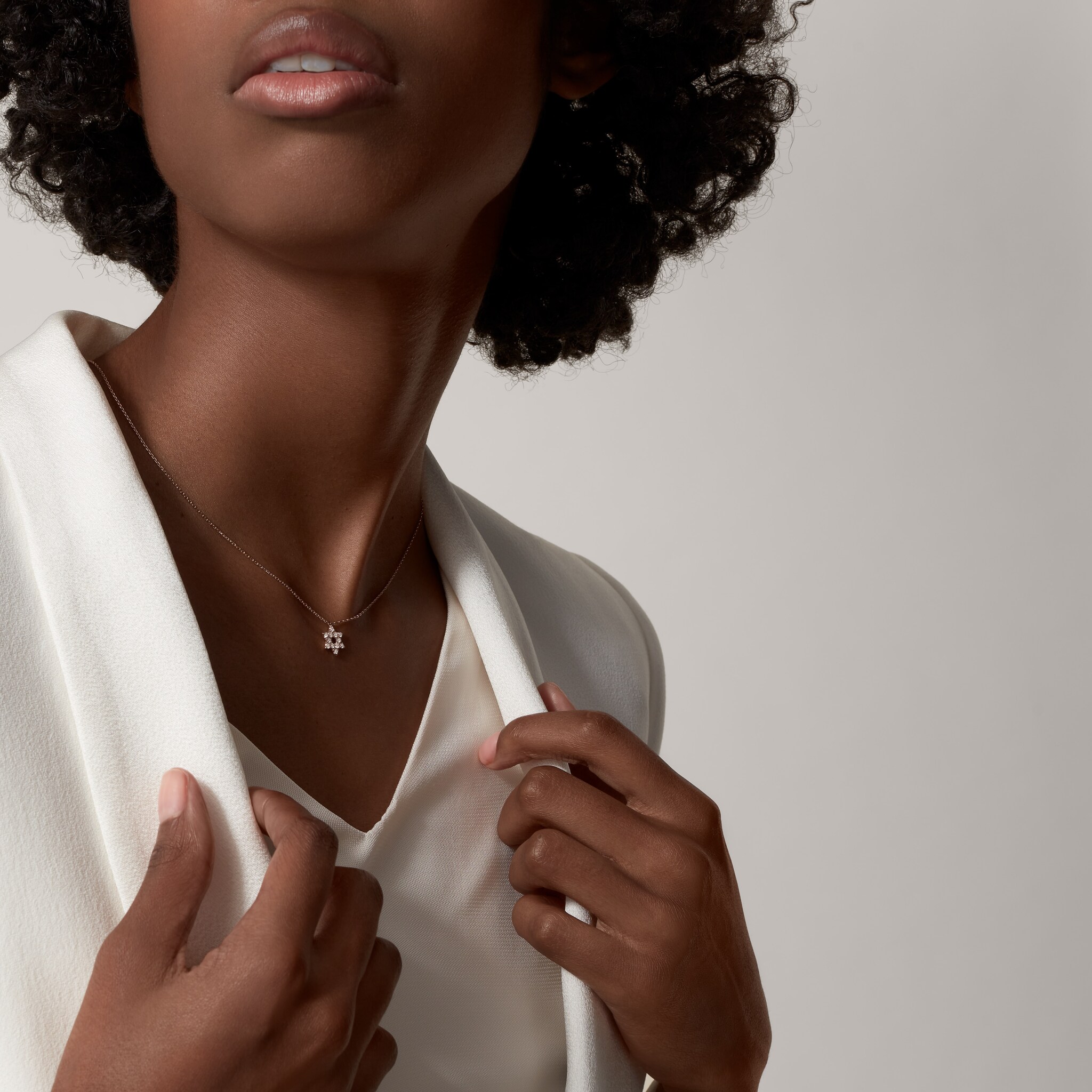 حلية متدلّية "سِمبلز"