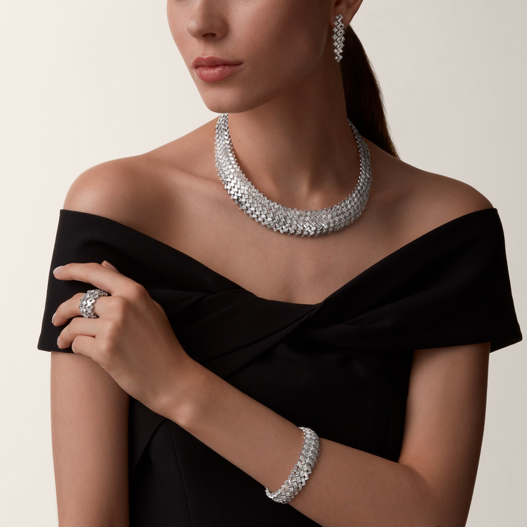 Reflection de Cartier necklace, diamonds