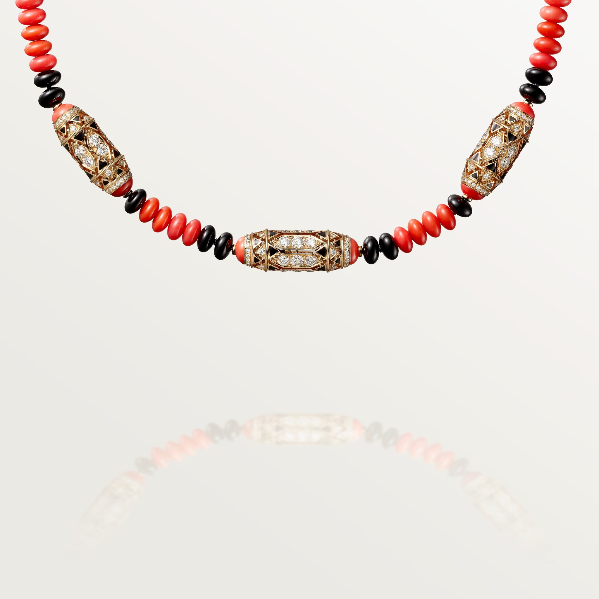 G&eacute;ometrie & Contrastes necklace, coral, paved