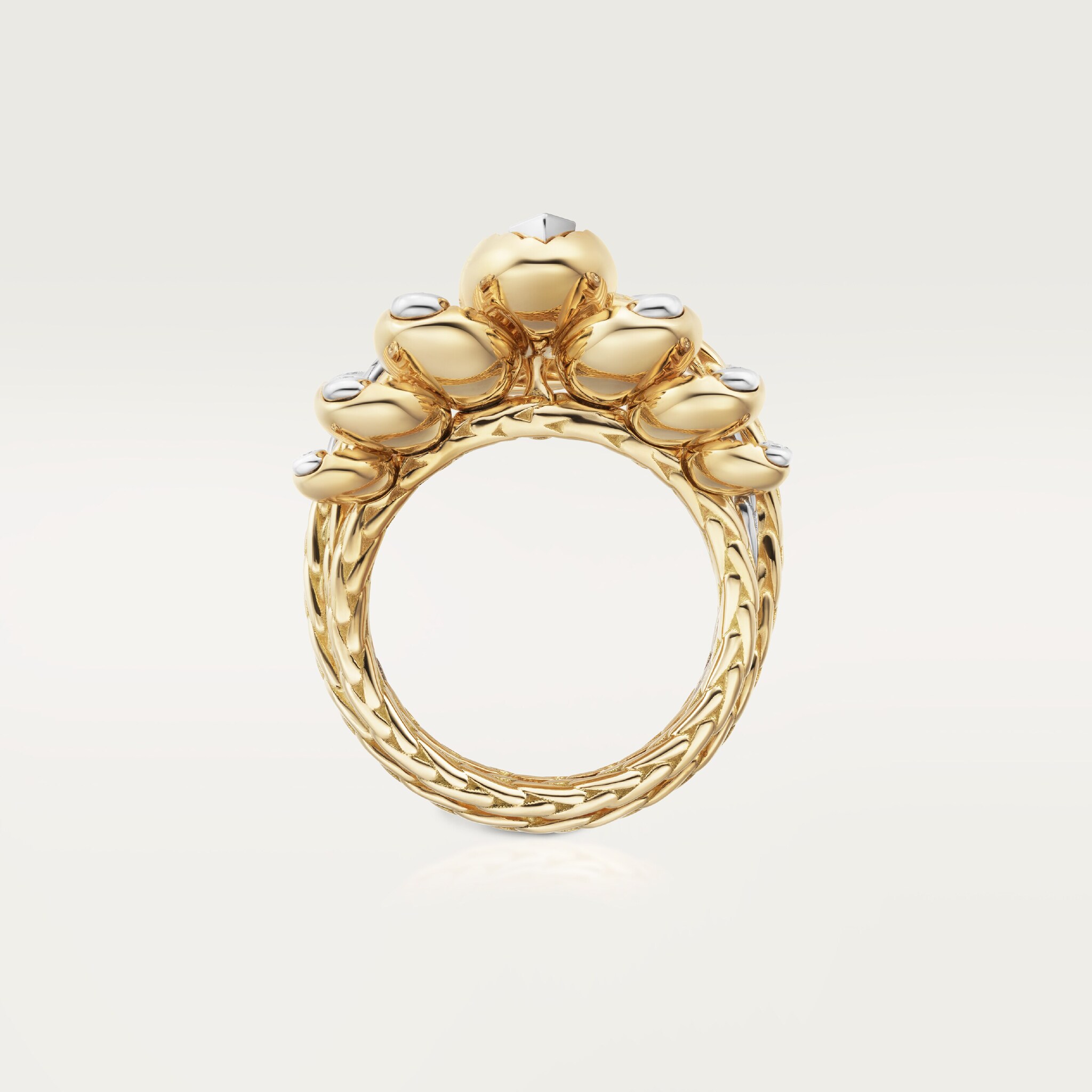 Grain de Caf&eacute; ring, diamonds