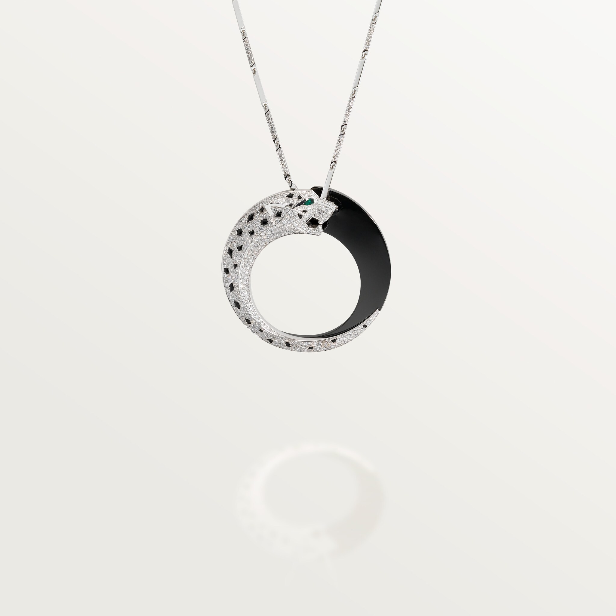 Panth&egrave;re de Cartier necklace, black ceramic, paved 