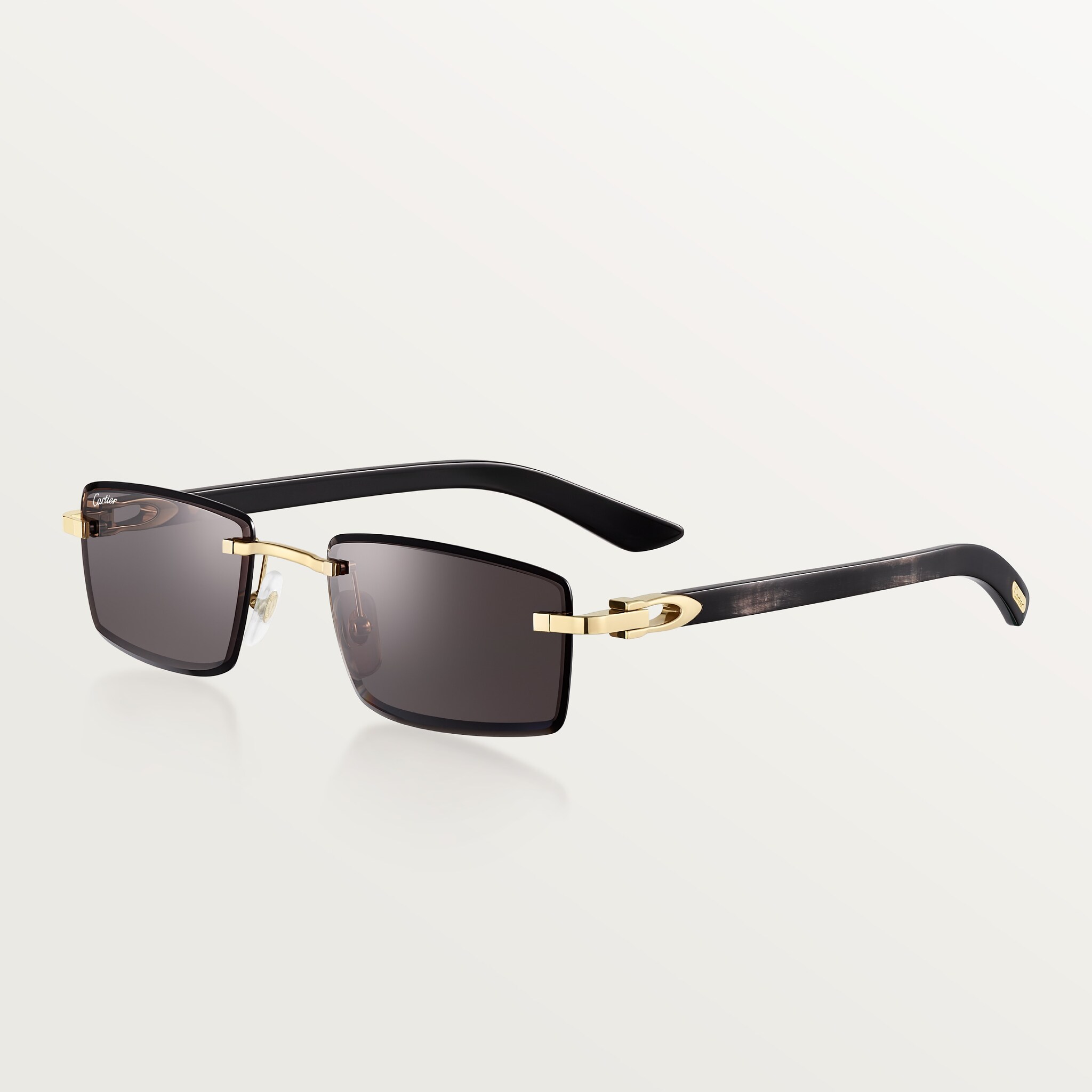 Sunglasses with Elongated C de Cartier motif