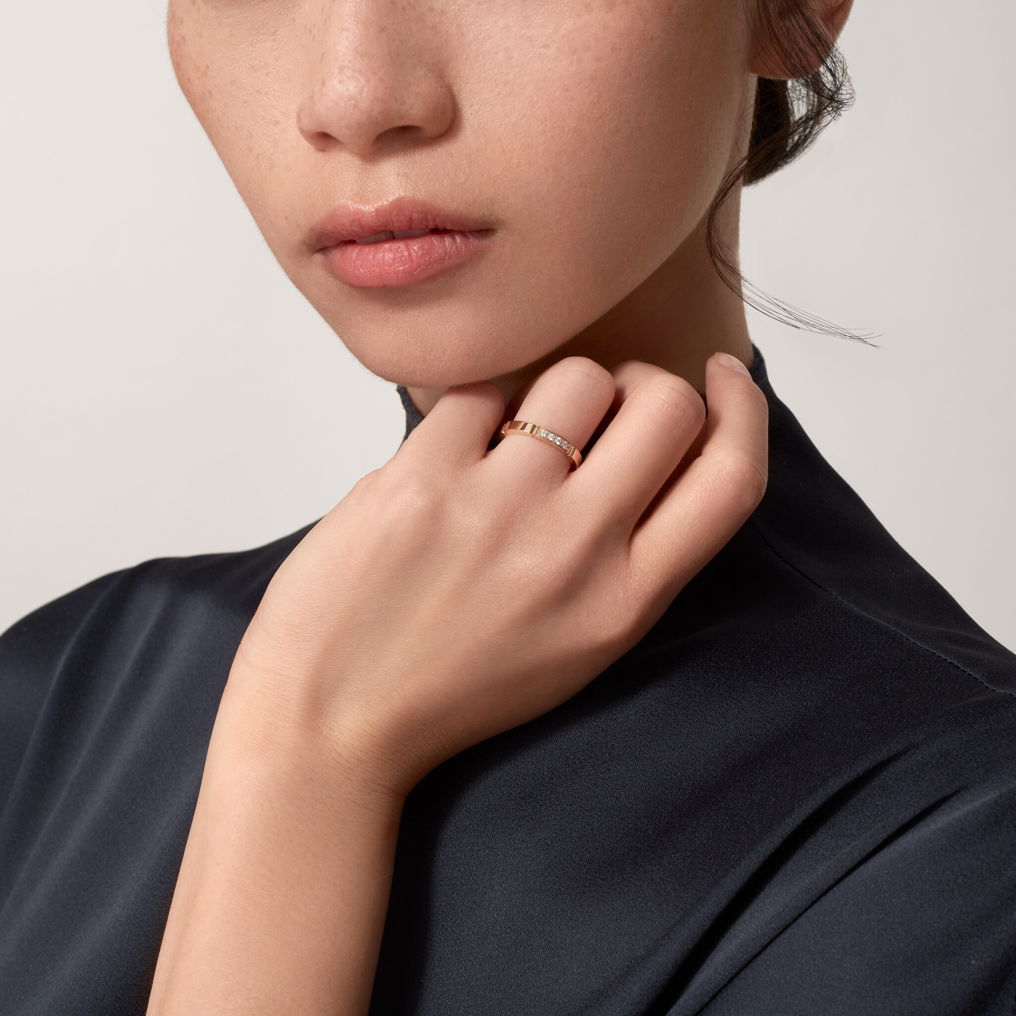 Maillon Panth&egrave;re wedding ring, 4 diamonds