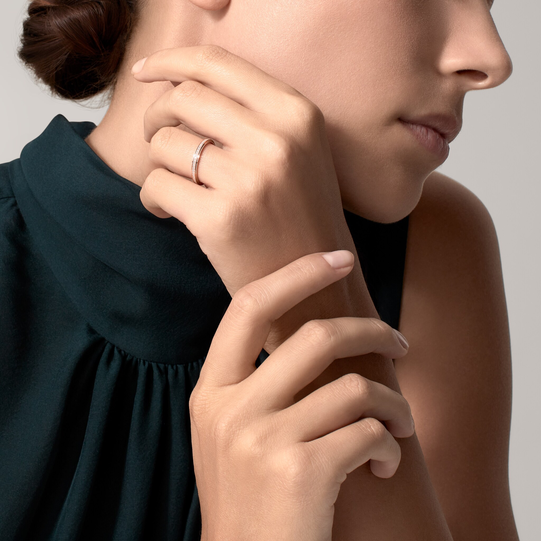 Cartier d'Amour wedding ring, 2.3 mm width, paved