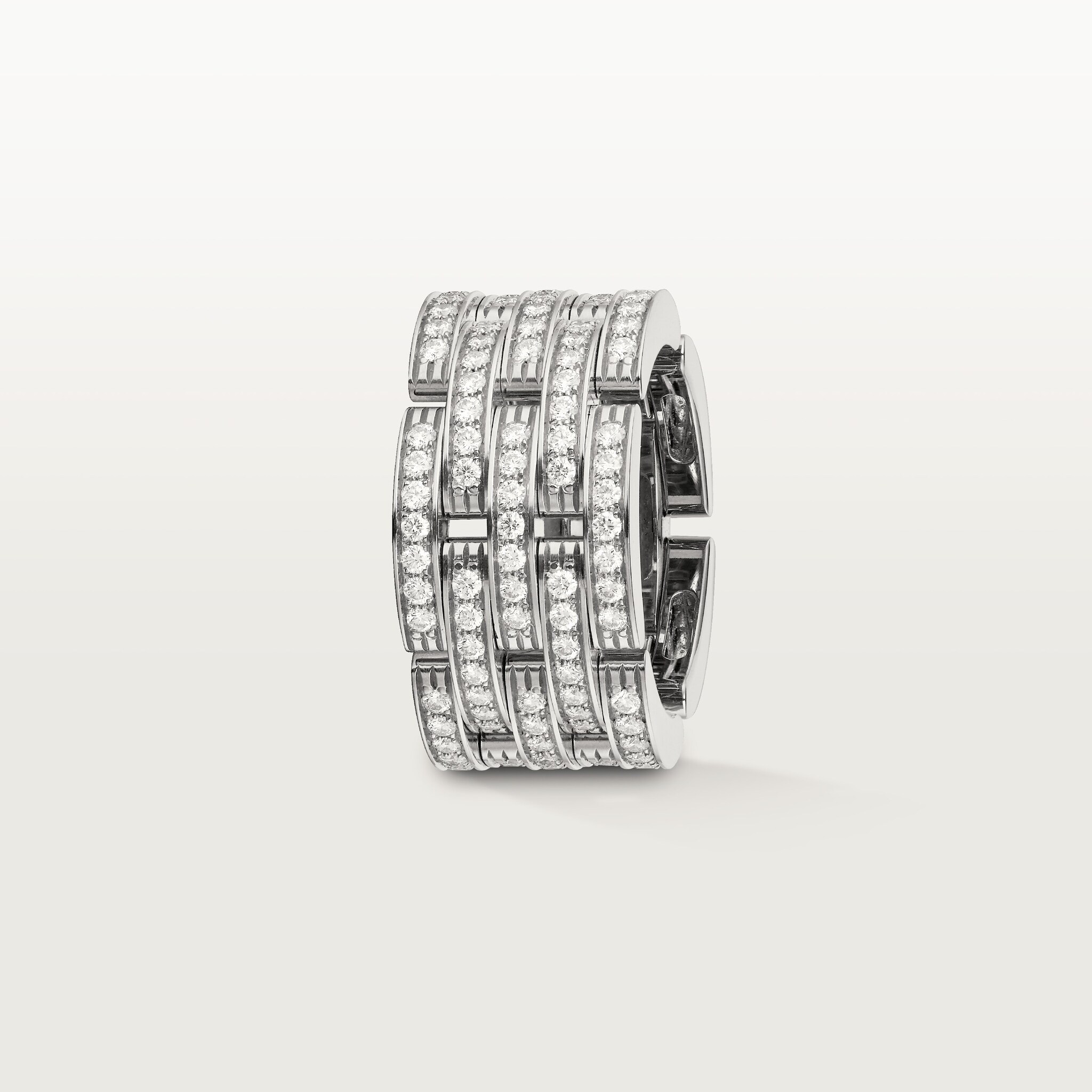 Maillon Panth&egrave;re ring, five rows, paved