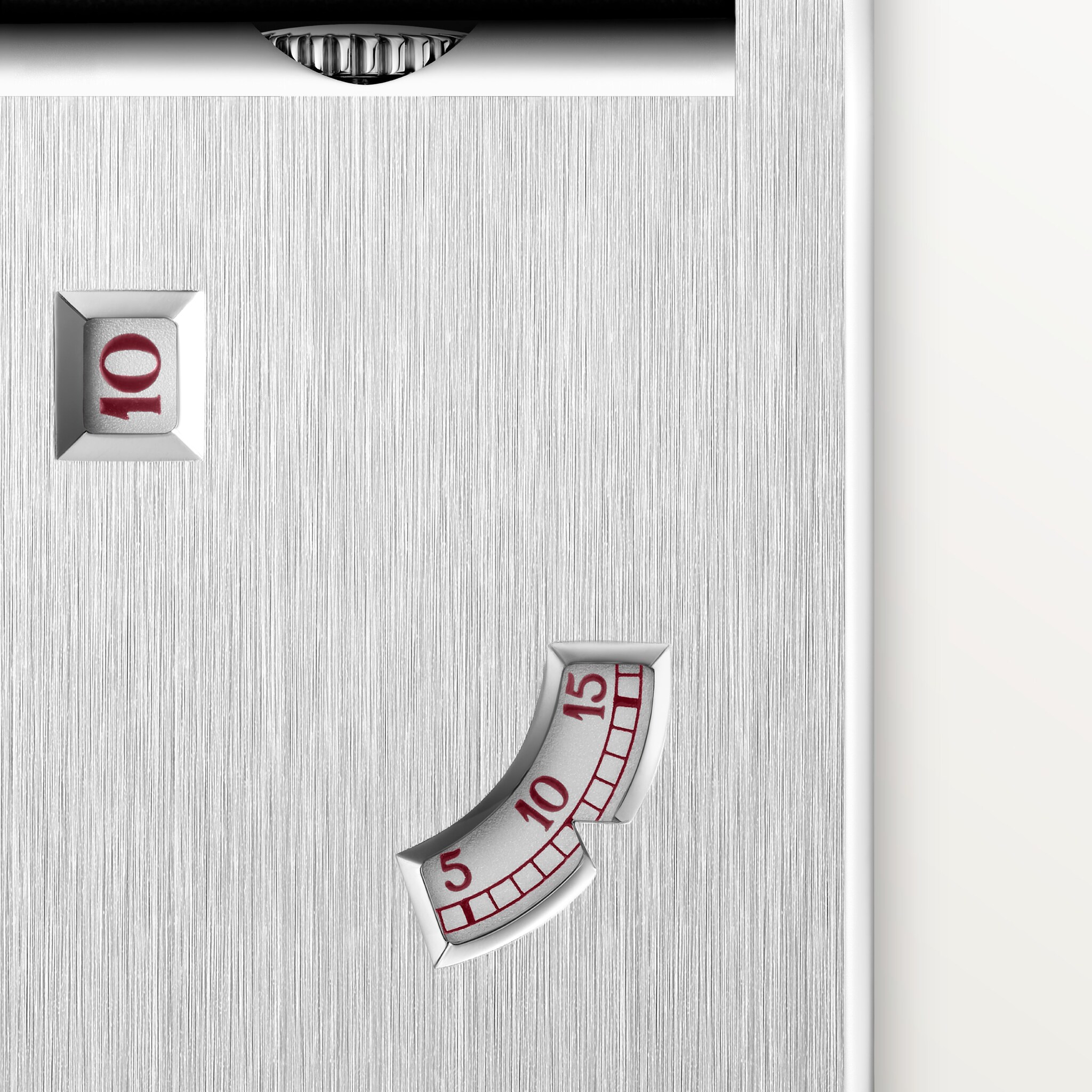 Tank &agrave; Guichets watch