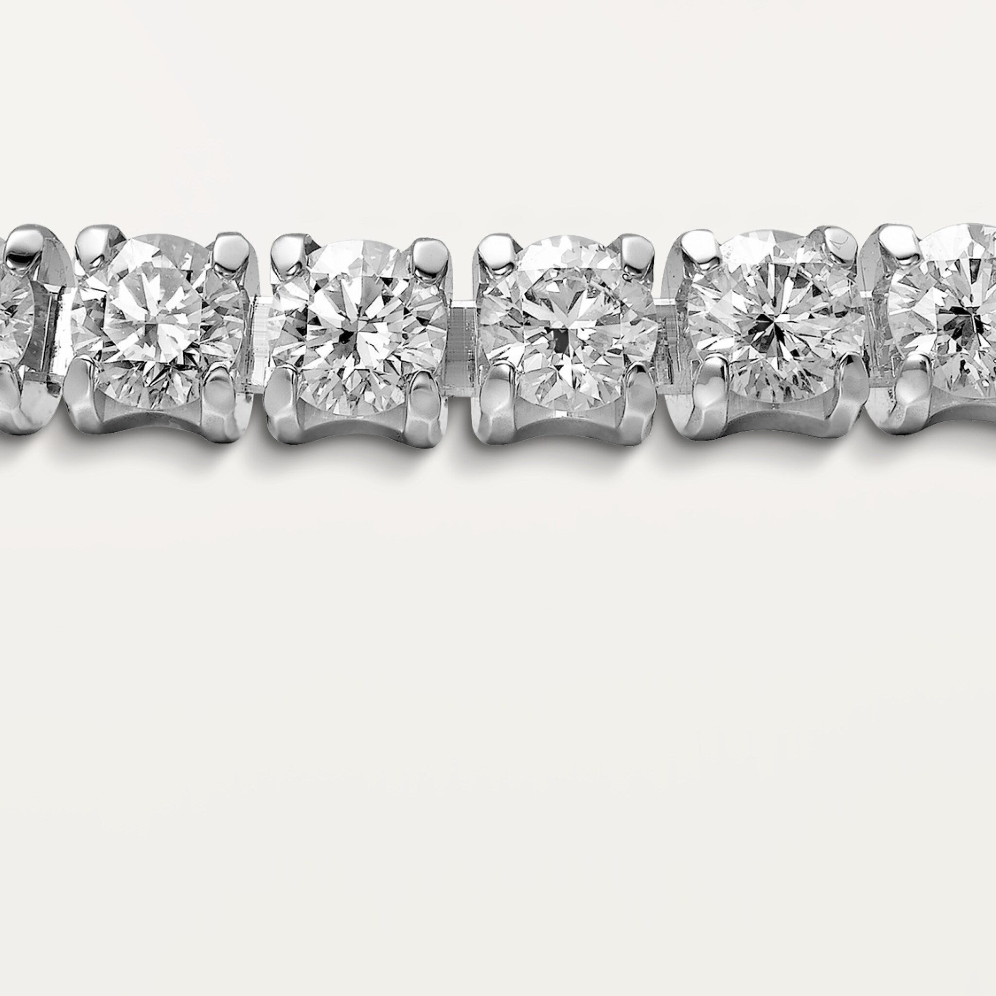 Lignes Essentielles bracelet, brilliant-cut diamonds