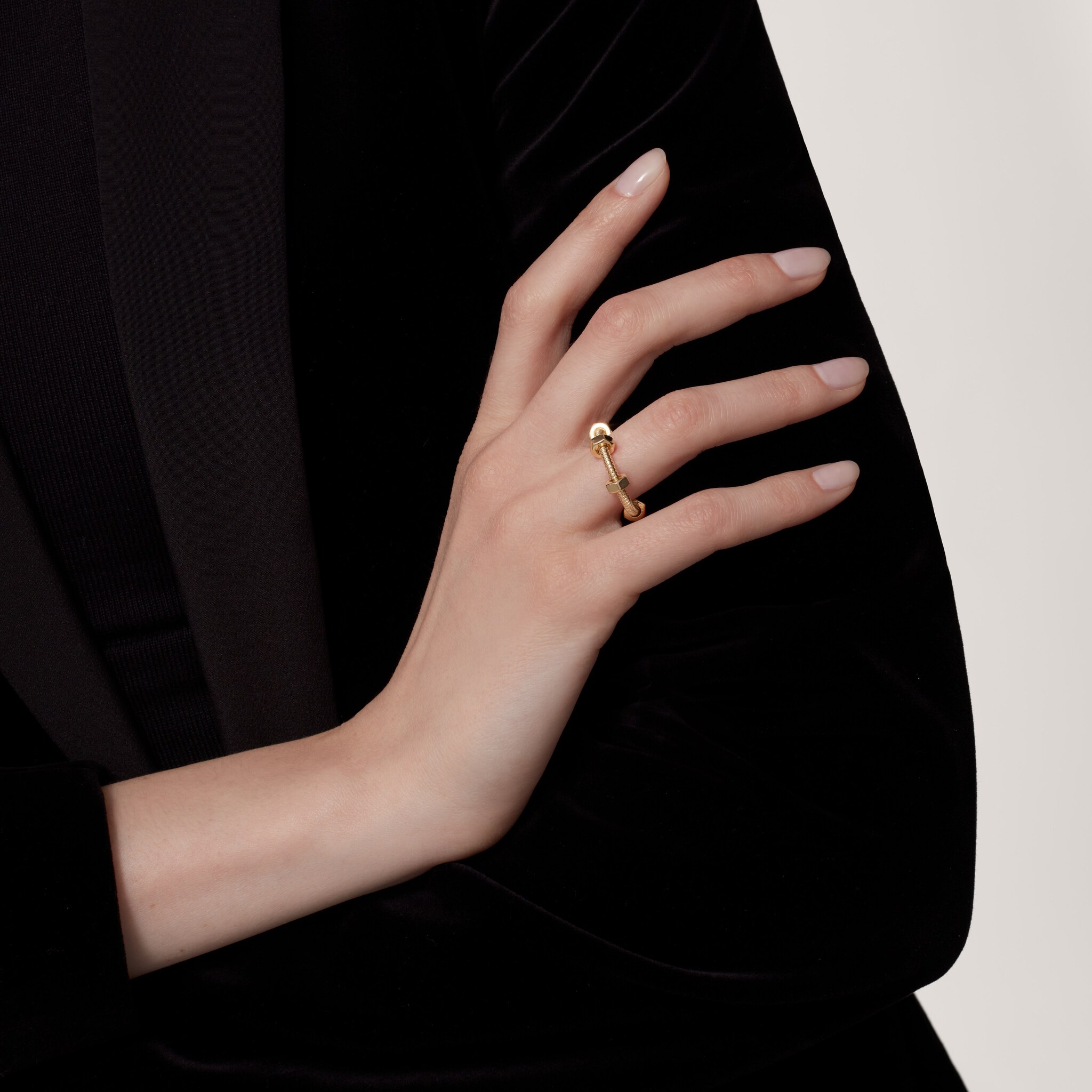 Ecrou de Cartier ring