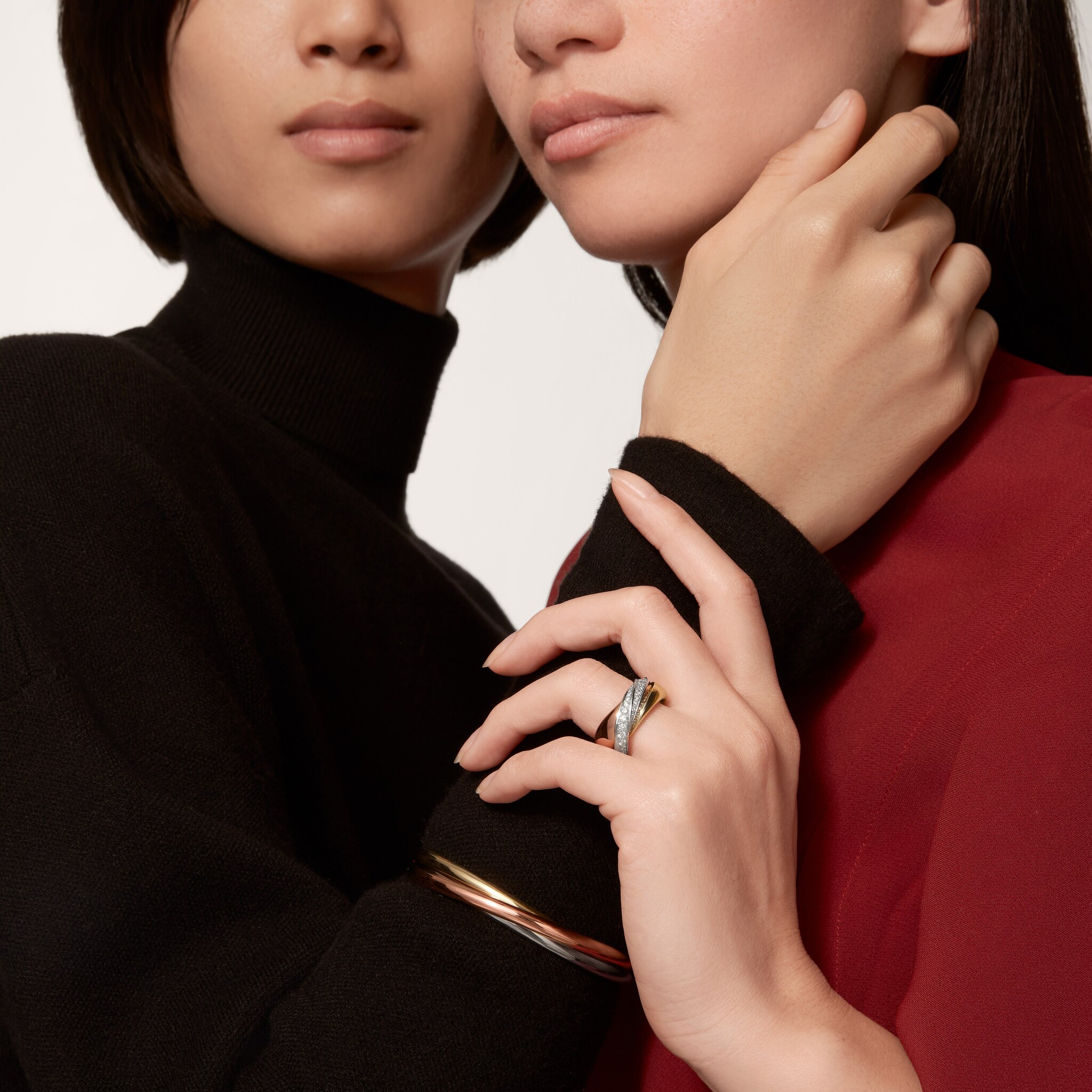 Trinity ring, half-paved