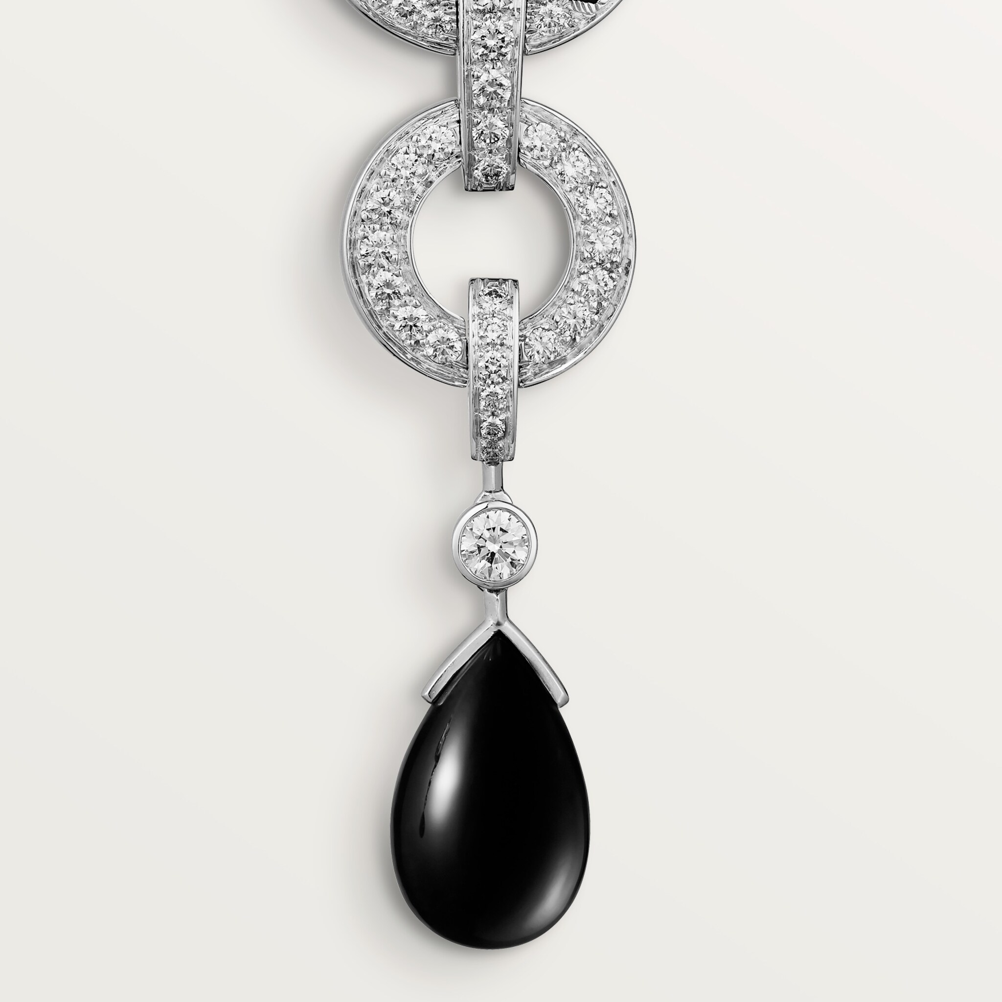 Panth&egrave;re de Cartier earrings, paved