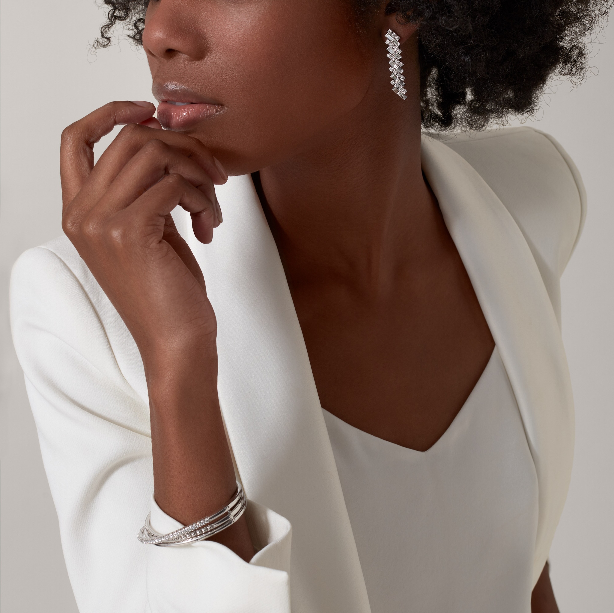 Reflection de Cartier earrings, diamonds