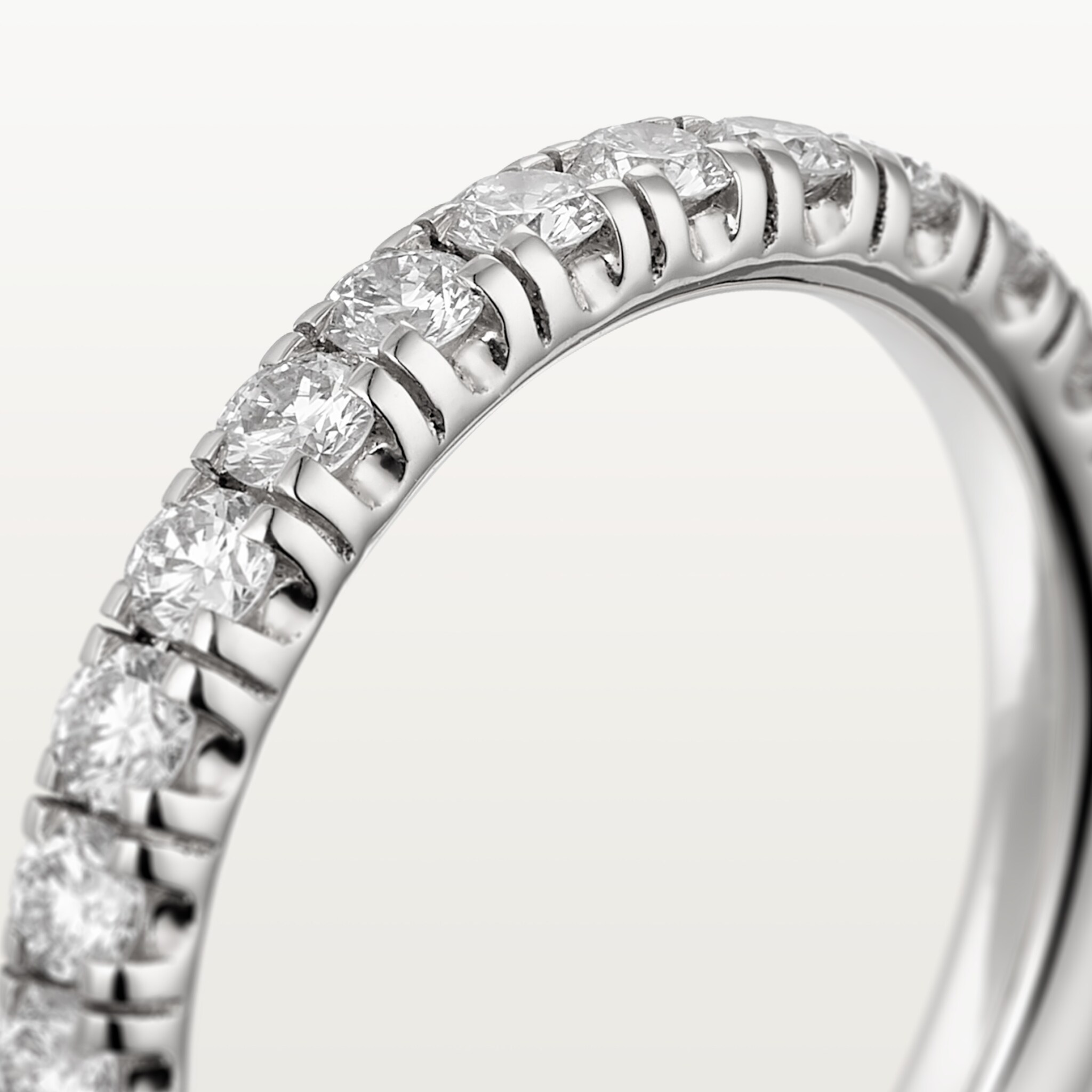 Etincelle de Cartier wedding band, 2.6 mm width, semi-paved