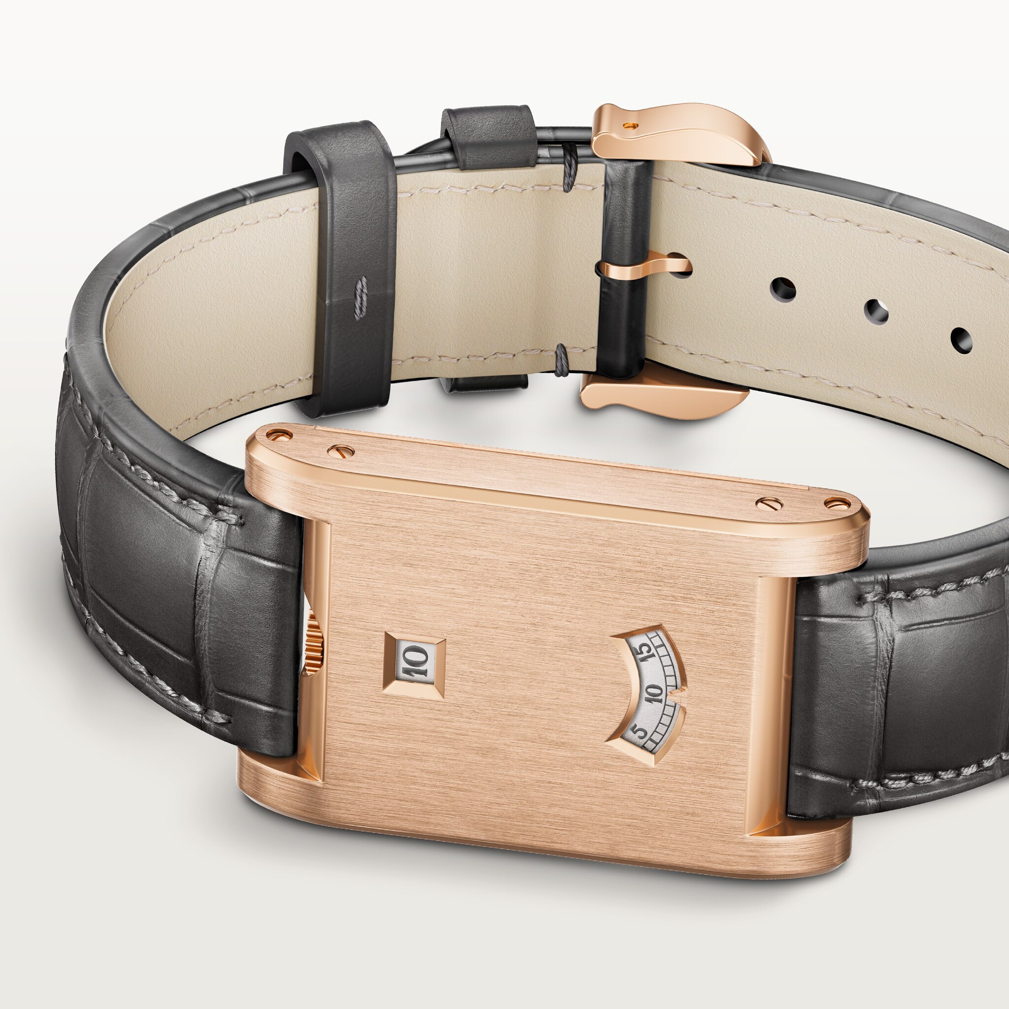 Tank &agrave; Guichets watch