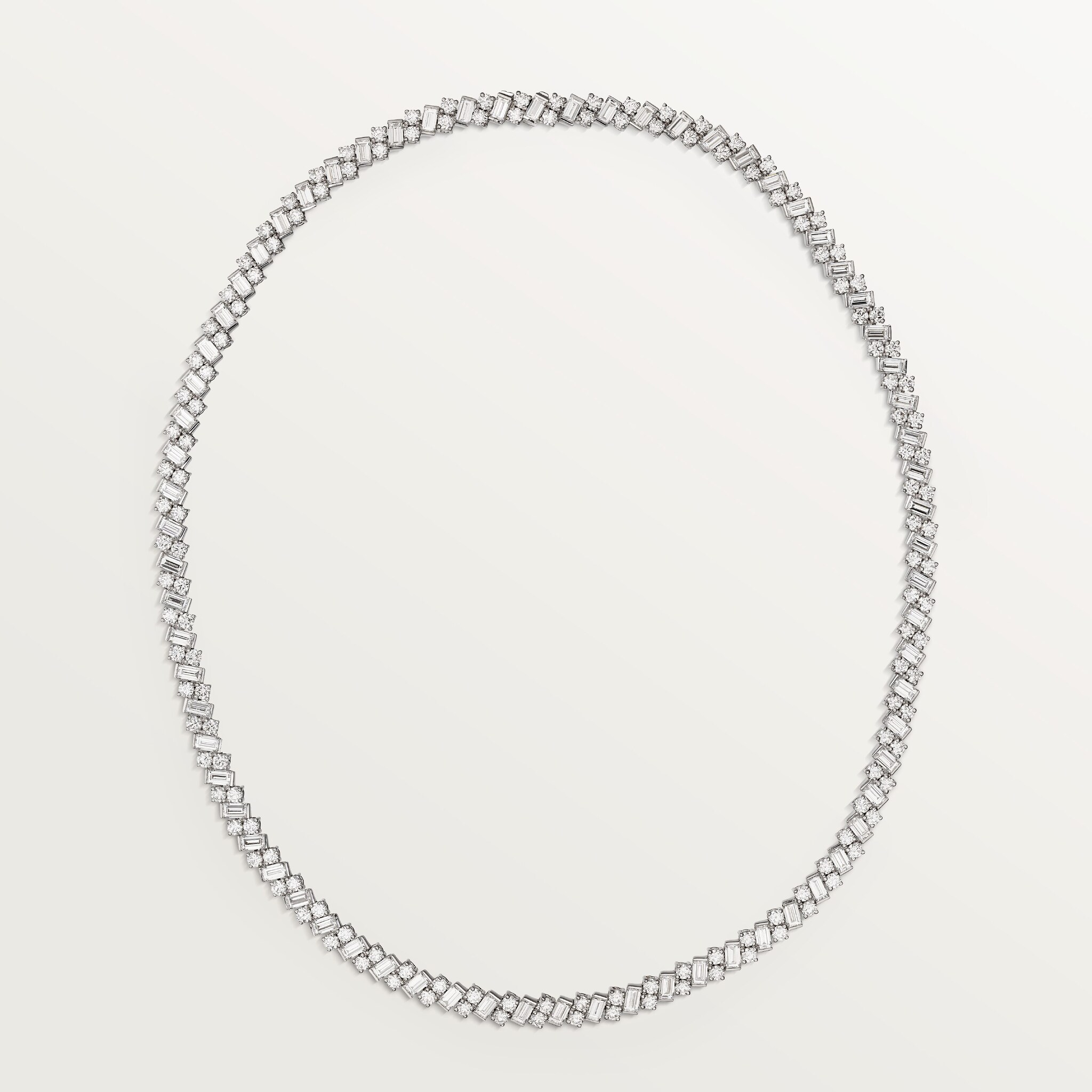 Reflection de Cartier necklace, diamonds