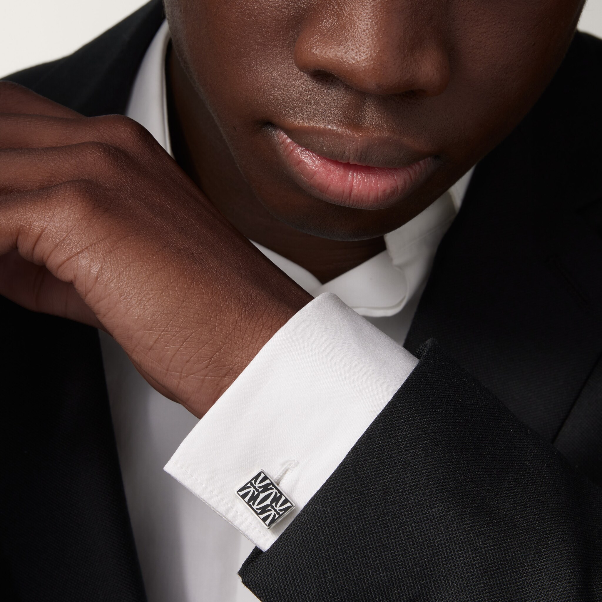 Double C de Cartier cufflinks