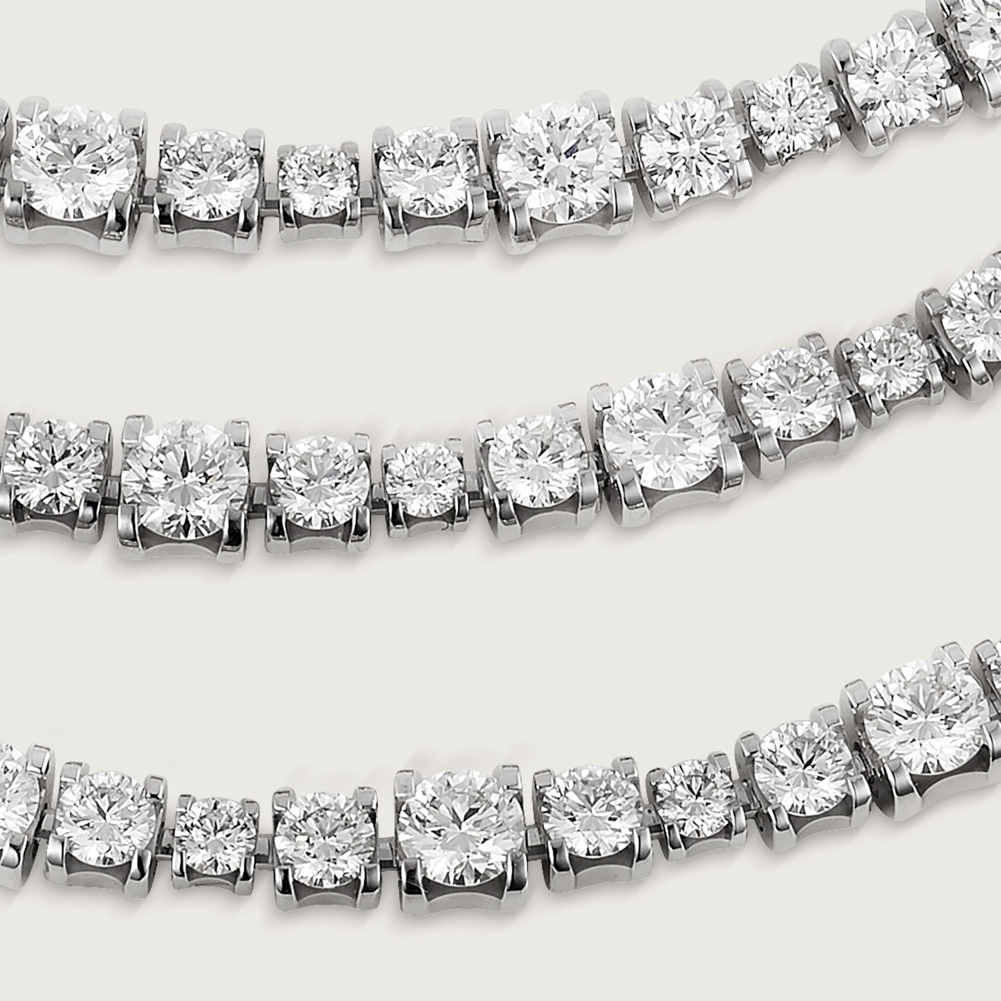 Lignes Essentielles necklace, brilliant-cut diamonds, image 5