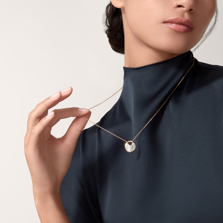 Amulette de Cartier necklace small model
