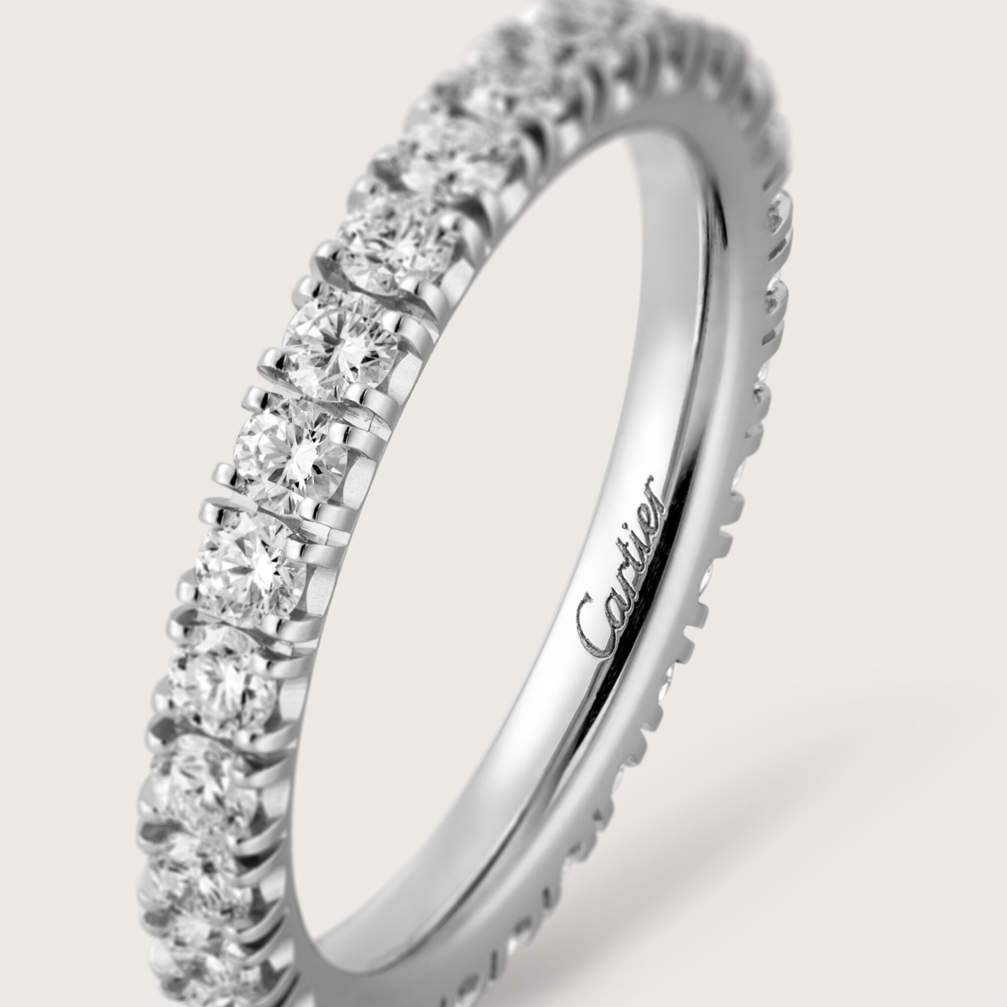 Etincelle de Cartier wedding band, 2.6 mm width, paved
