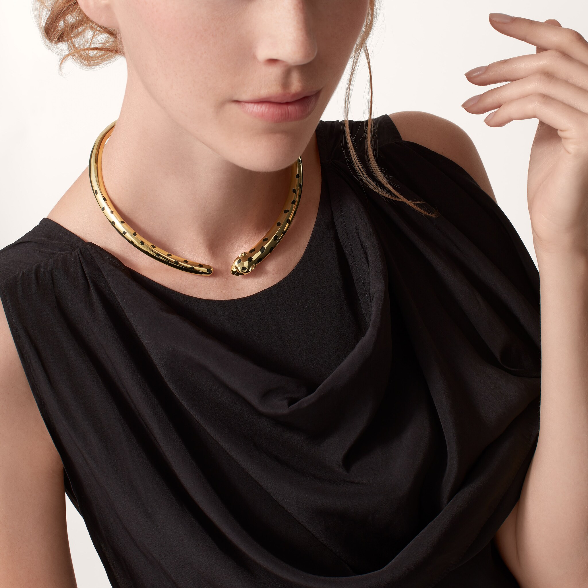 Panth&egrave;re de Cartier torque necklace, articulated