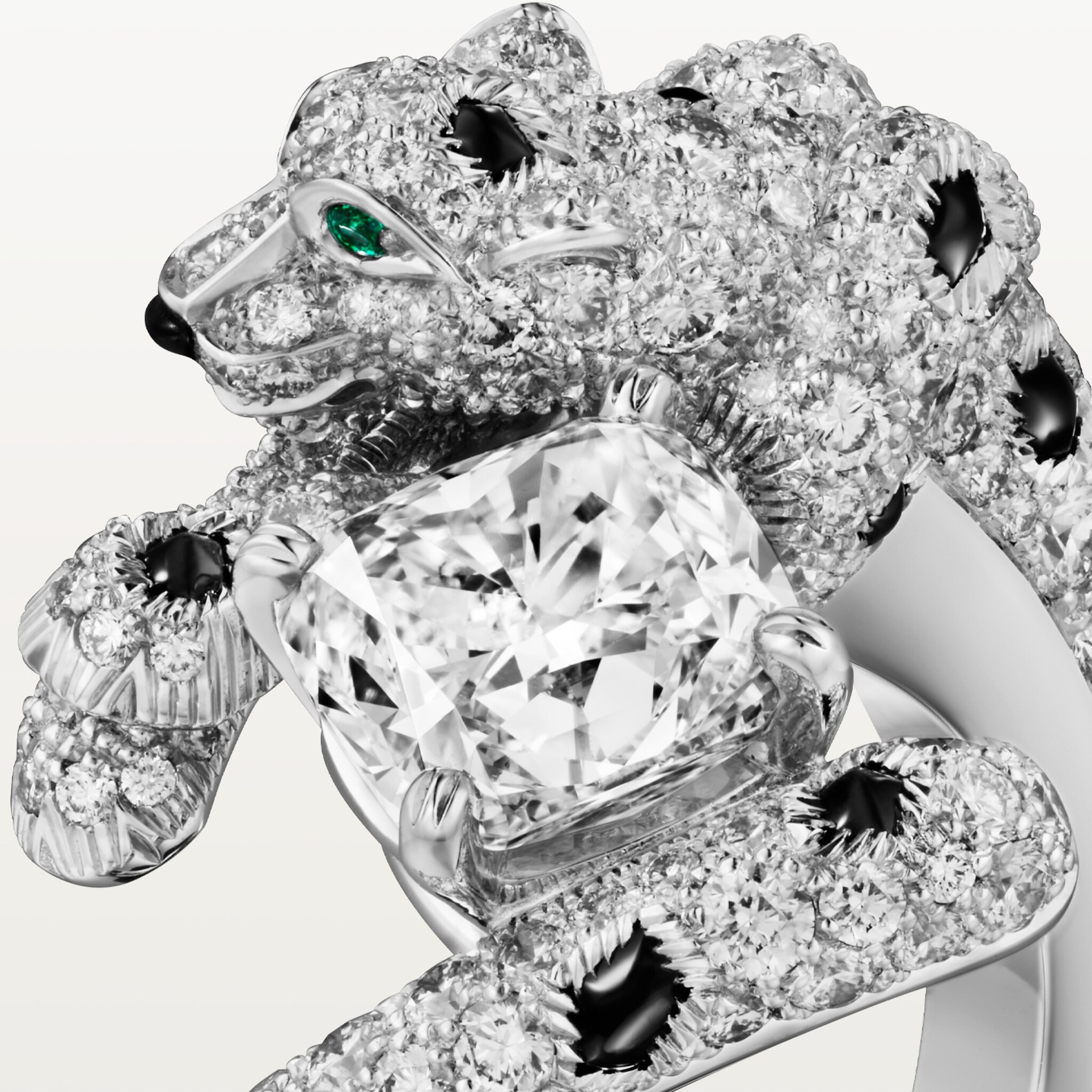 Panth&egrave;re de Cartier ring, cushion-cut diamond, paved , image 5